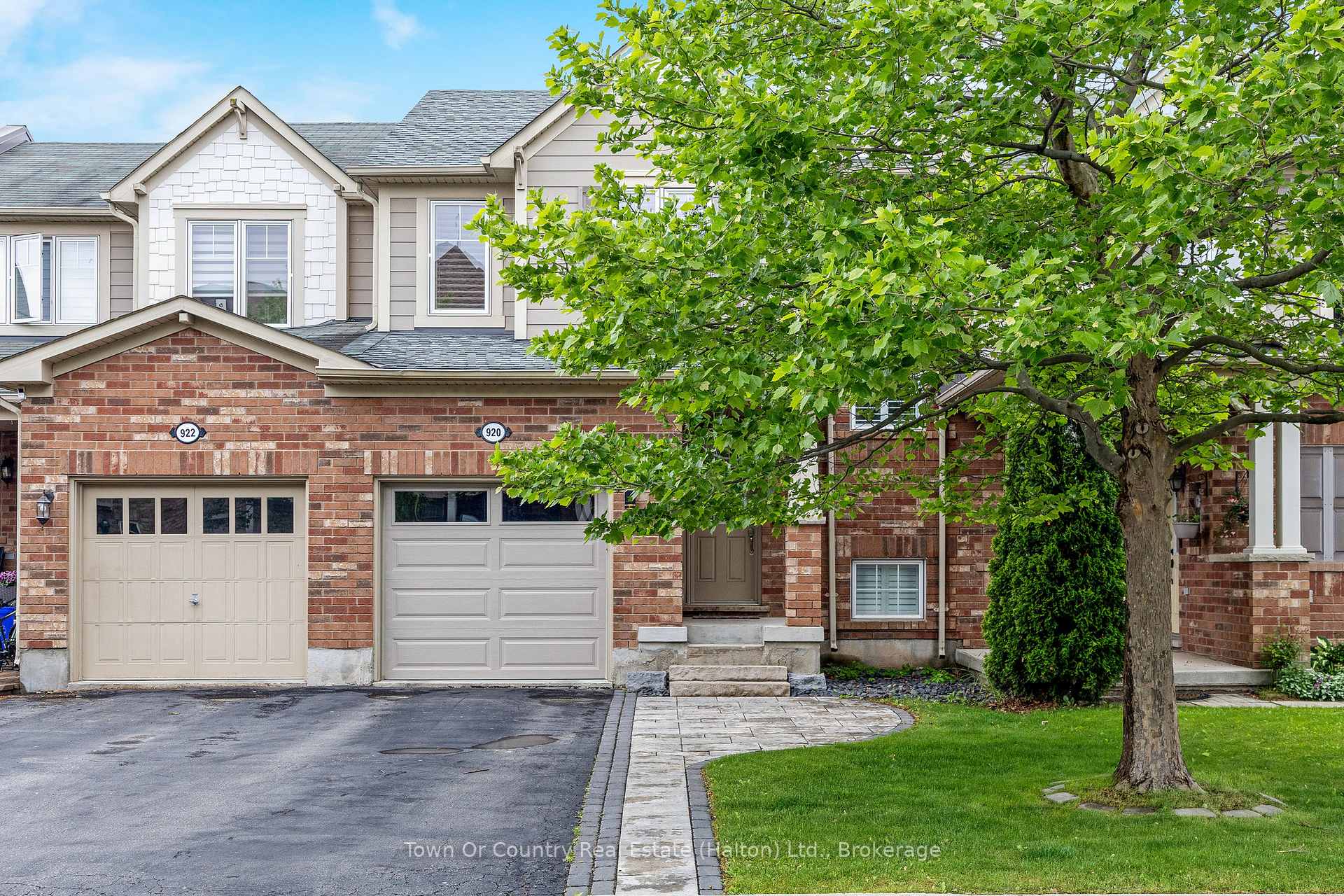 Photo 1 of 920 Burrows Gate, Milton, Coates — HOMEH