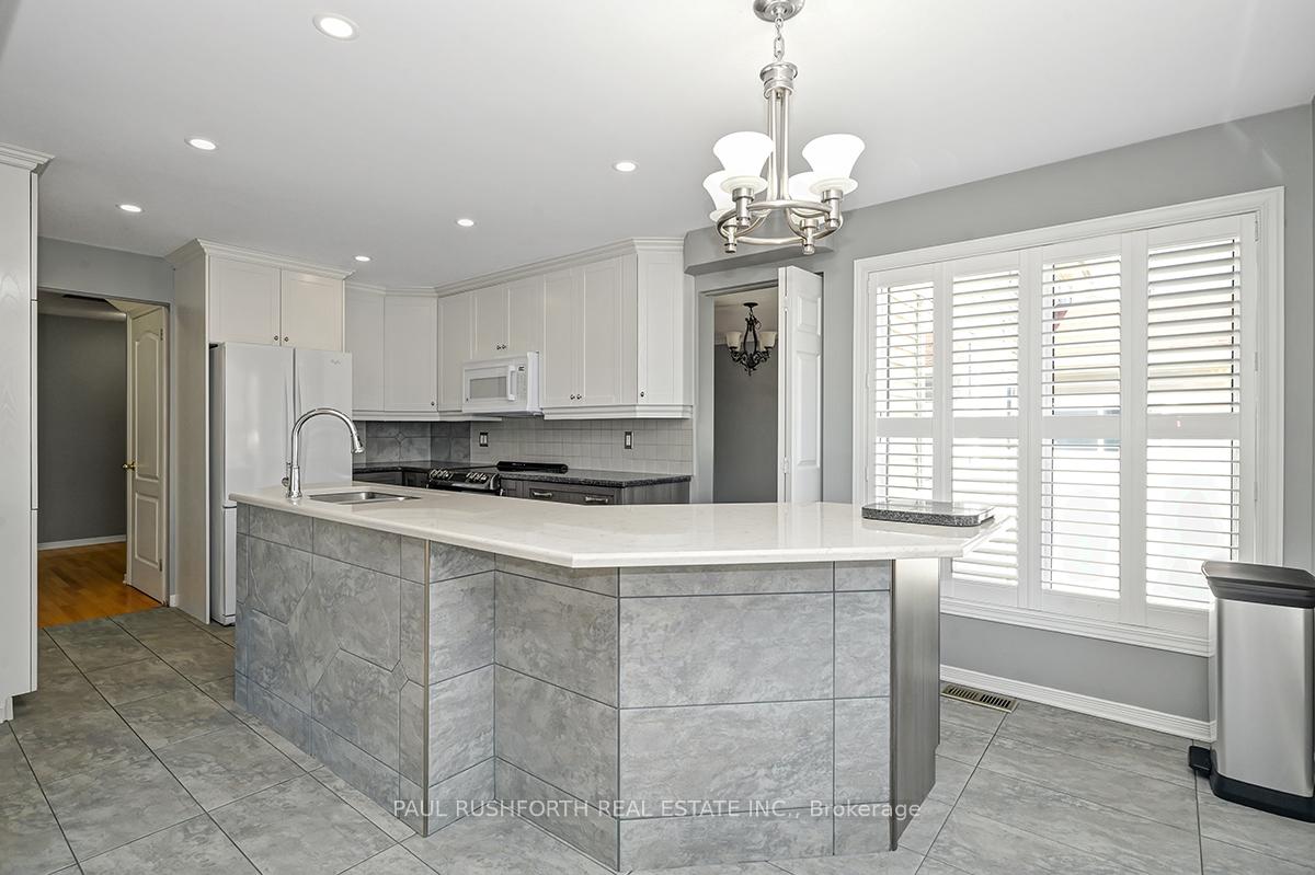 Photo 9 of 1943 Heatherwood Drive, Ottawa, Chapel Hill South - Orleans Village — HOMEH