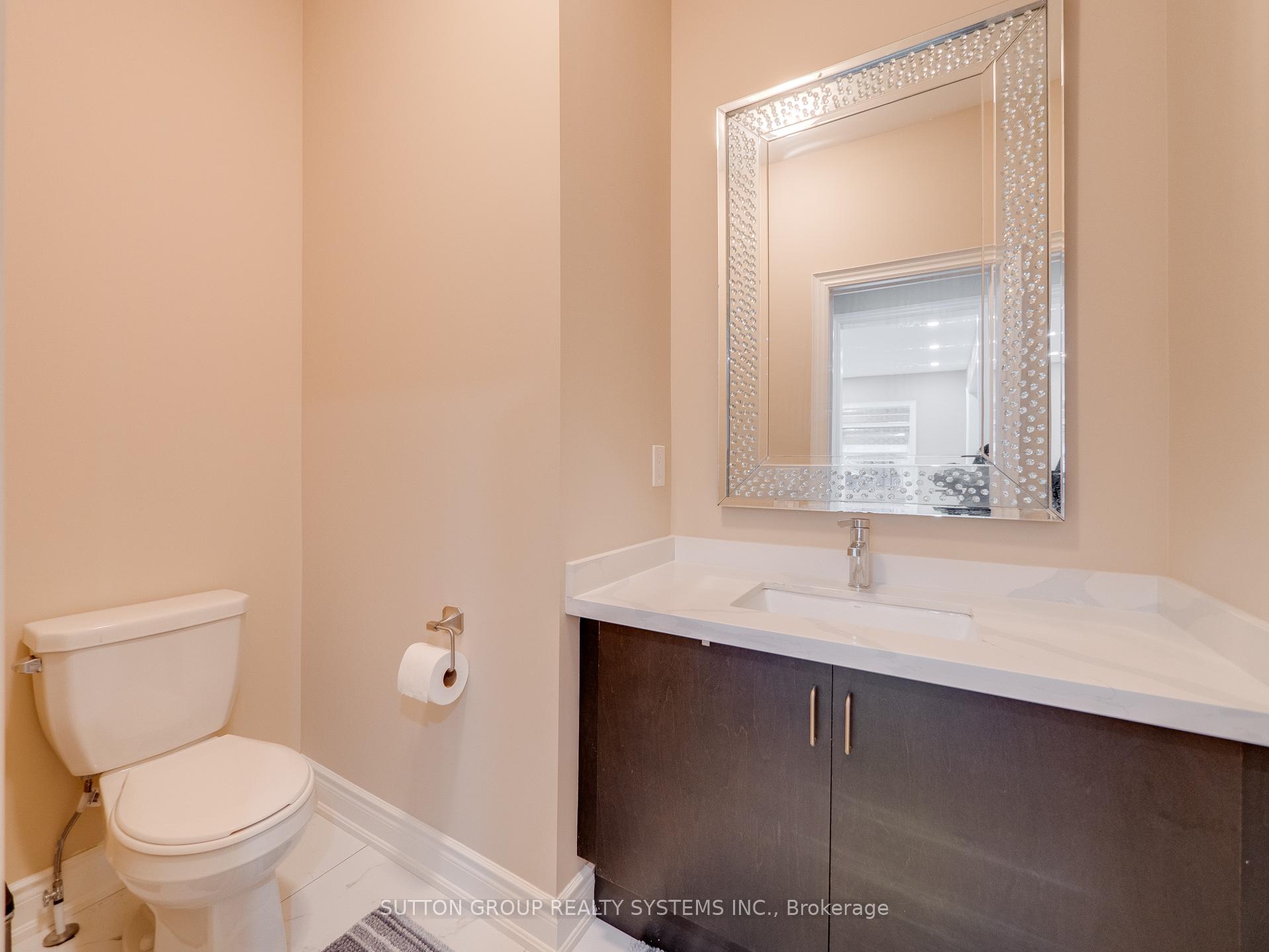 Photo 14 of 1527 Mendelson Heights, Milton, Ford — HOMEH