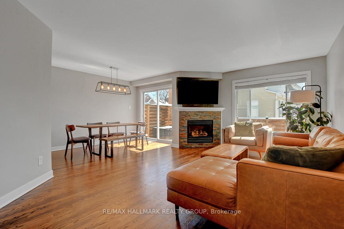 Photo 4 of 1994 Ranchwood Way, Ottawa, Chapel Hill — HOMEH