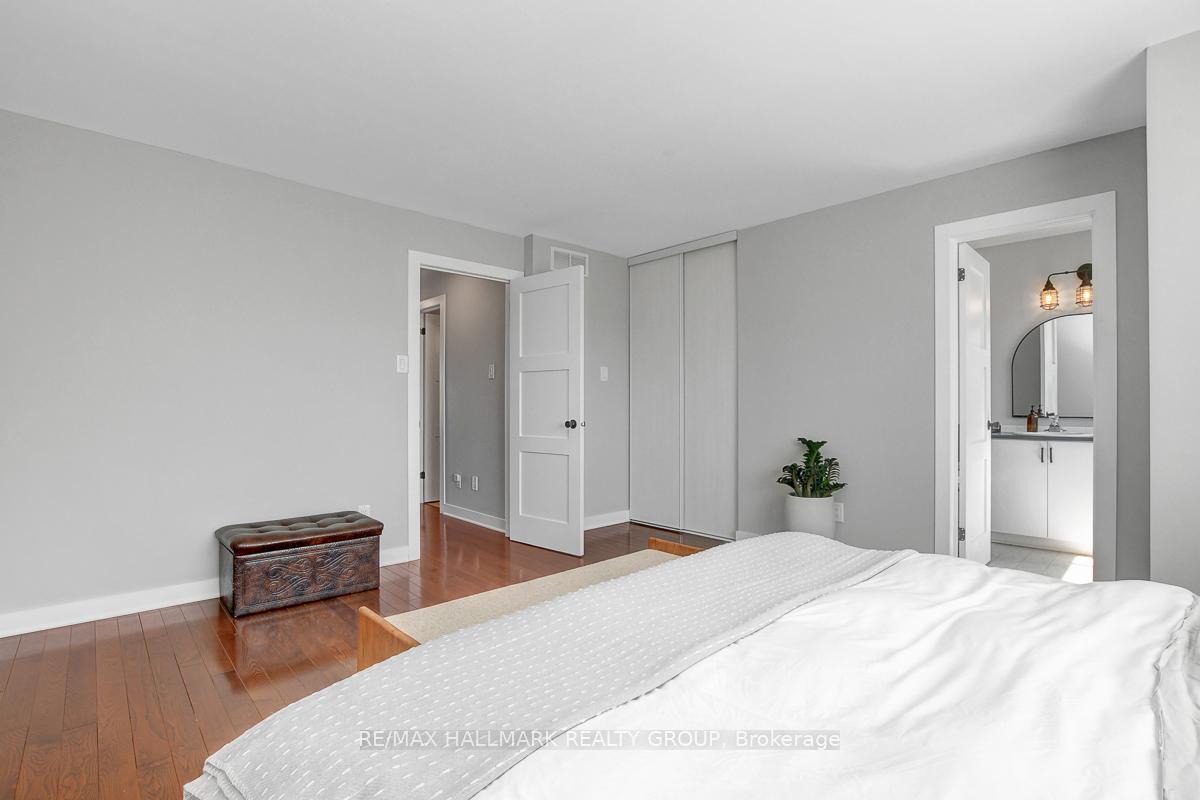 Photo 19 of 1994 Ranchwood Way, Ottawa, Chapel Hill — HOMEH