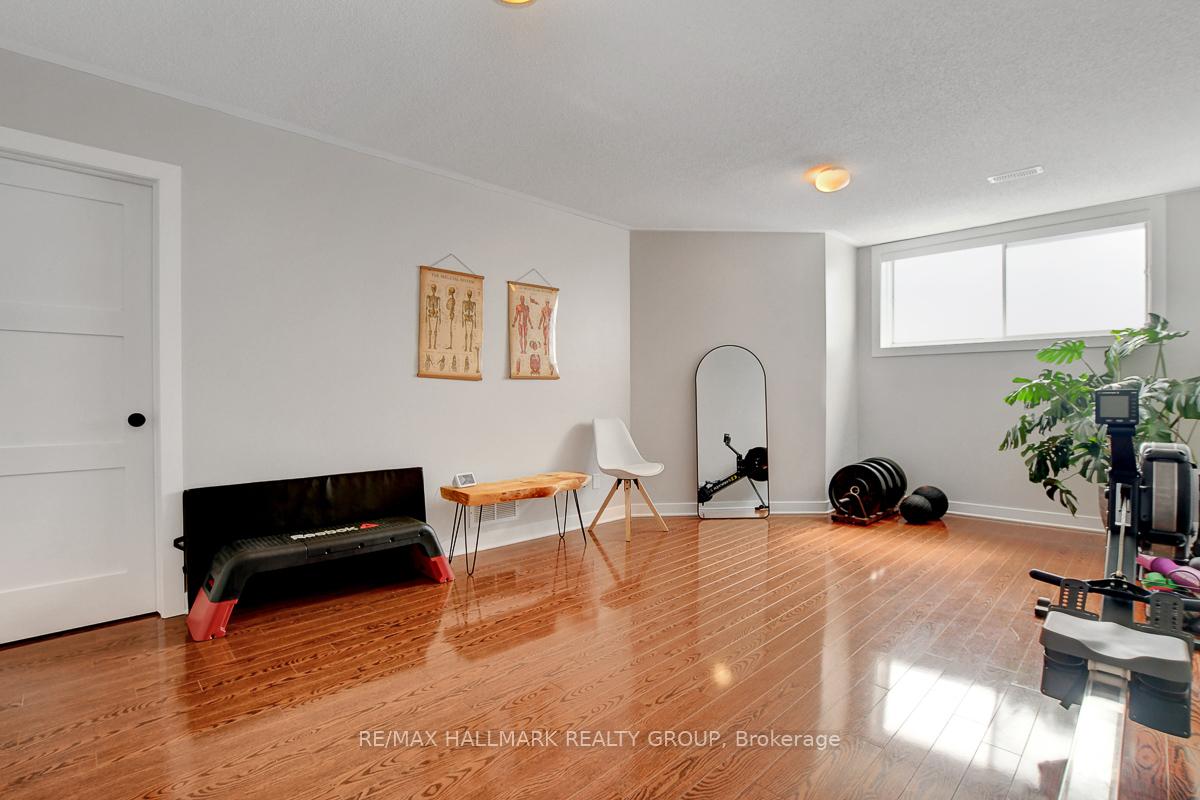 Photo 28 of 1994 Ranchwood Way, Ottawa, Chapel Hill — HOMEH