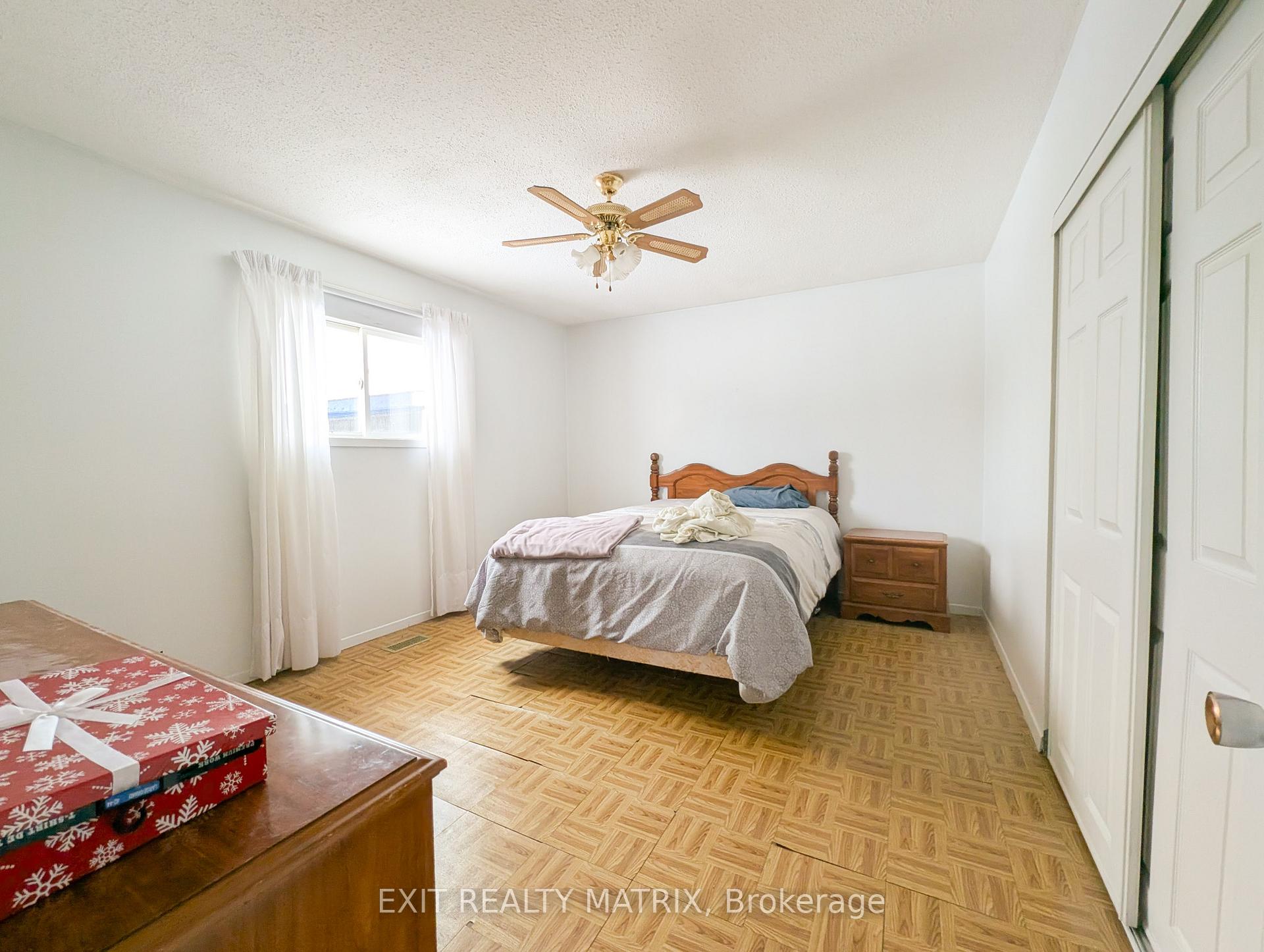 Photo 10 of 1632 Trim Road, Ottawa, Fallingbrook/Pineridge — HOMEH
