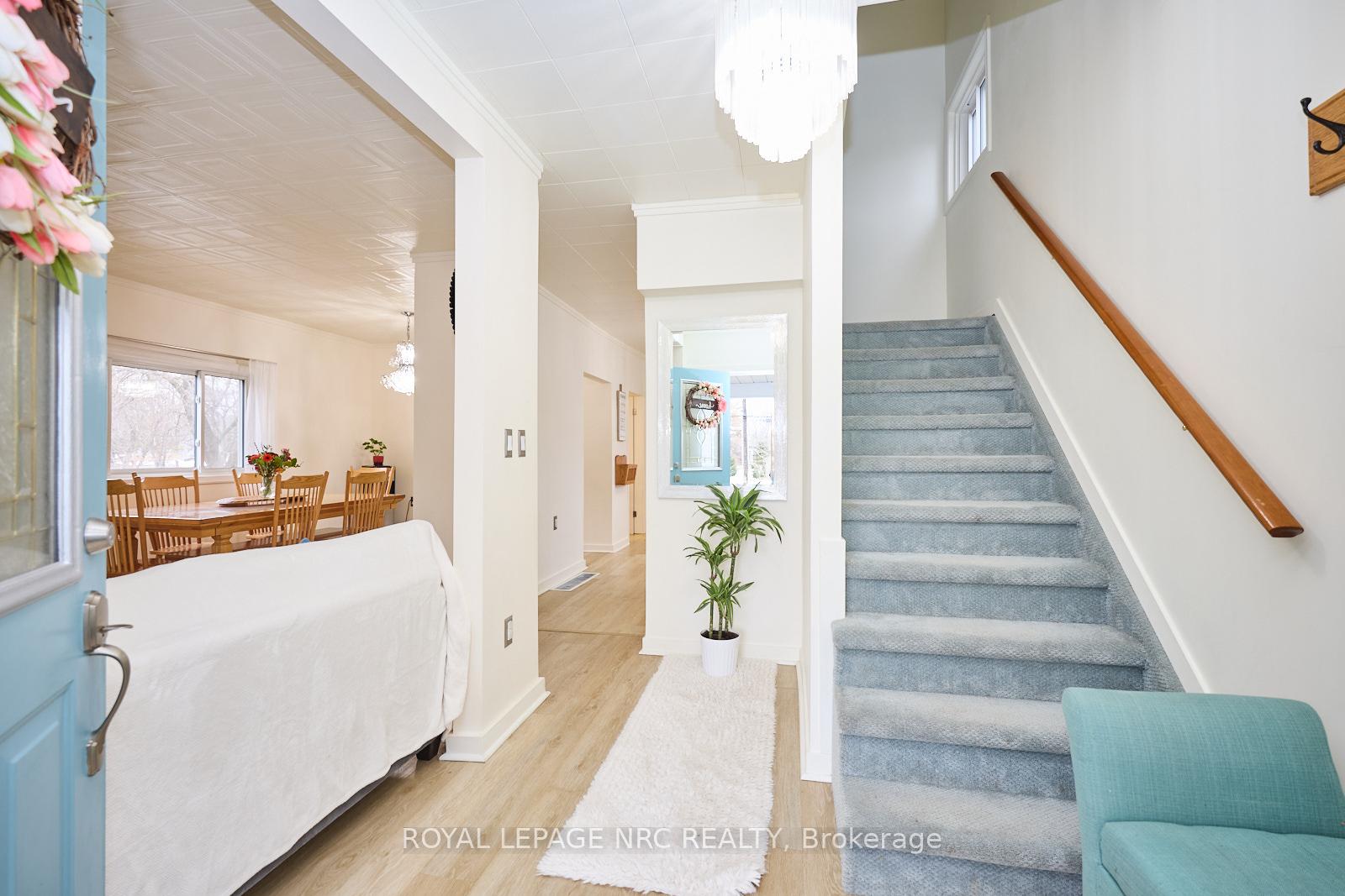 Photo 9 of 743 Welland Road, Pelham, Fenwick — HOMEH