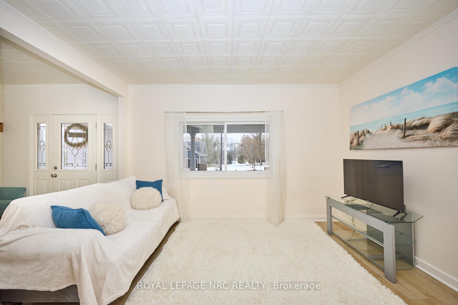Photo 12 of 743 Welland Road, Pelham, Fenwick — HOMEH