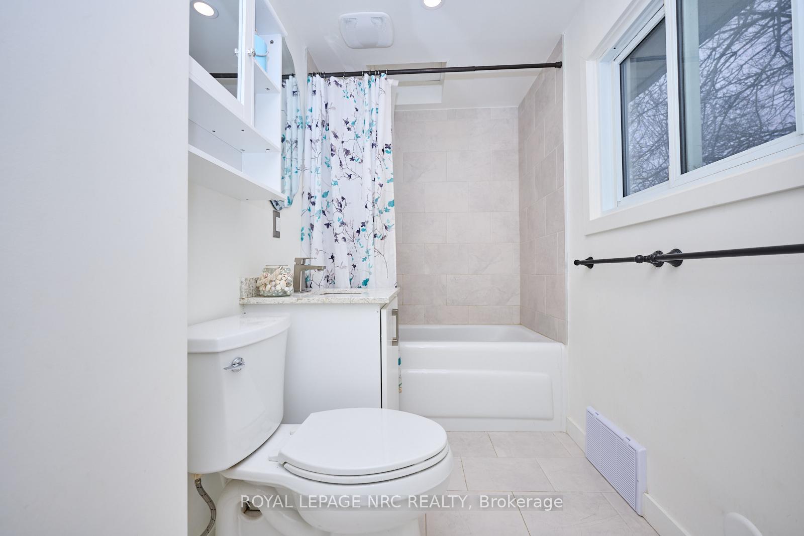 Photo 22 of 743 Welland Road, Pelham, Fenwick — HOMEH