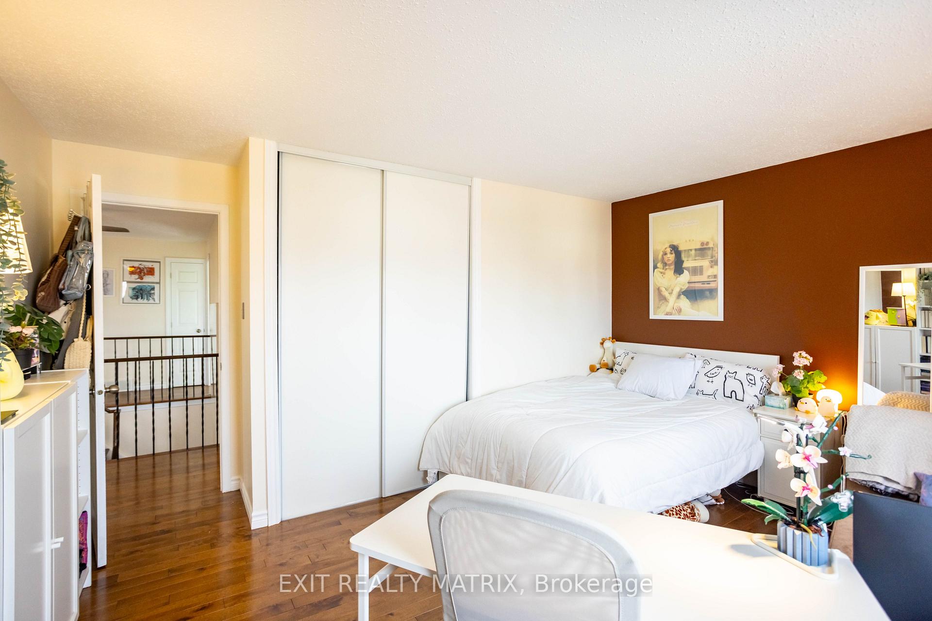 Photo 22 of 922 Chaleur Way, Ottawa, Convent Glen — HOMEH