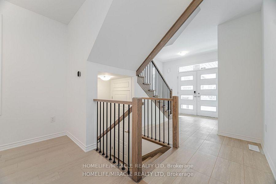 Photo 7 of 1323 Temperance Crescent, Milton, Bowes — HOMEH