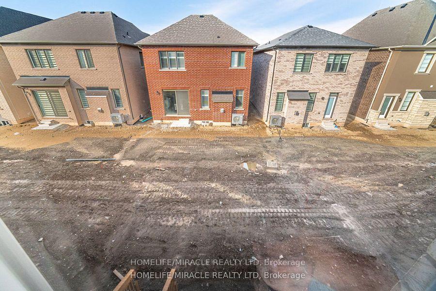 Photo 23 of 1323 Temperance Crescent, Milton, Bowes — HOMEH