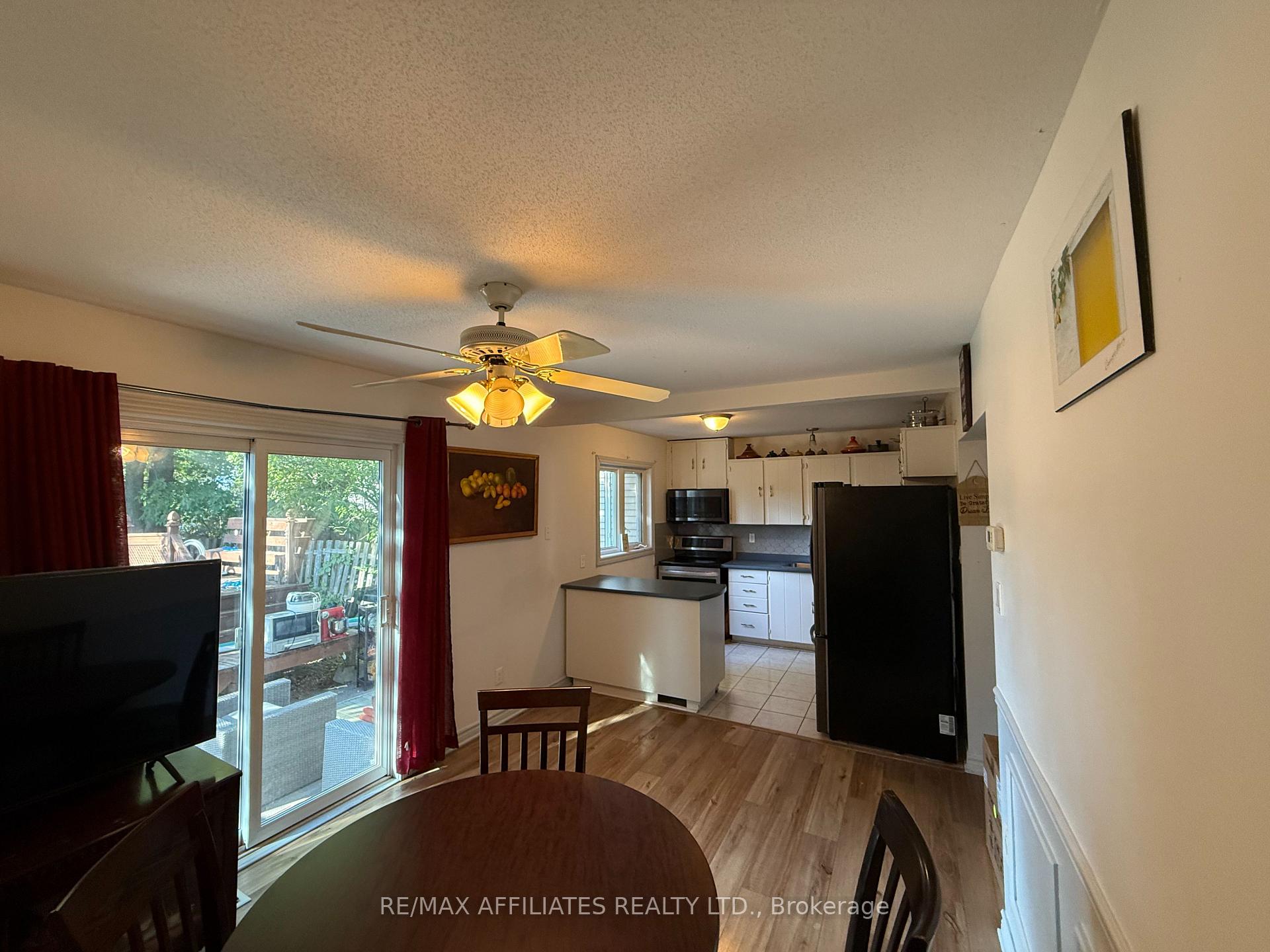 Photo 11 of 295 Pintail Terrace, Ottawa, Chatelaine Village — HOMEH