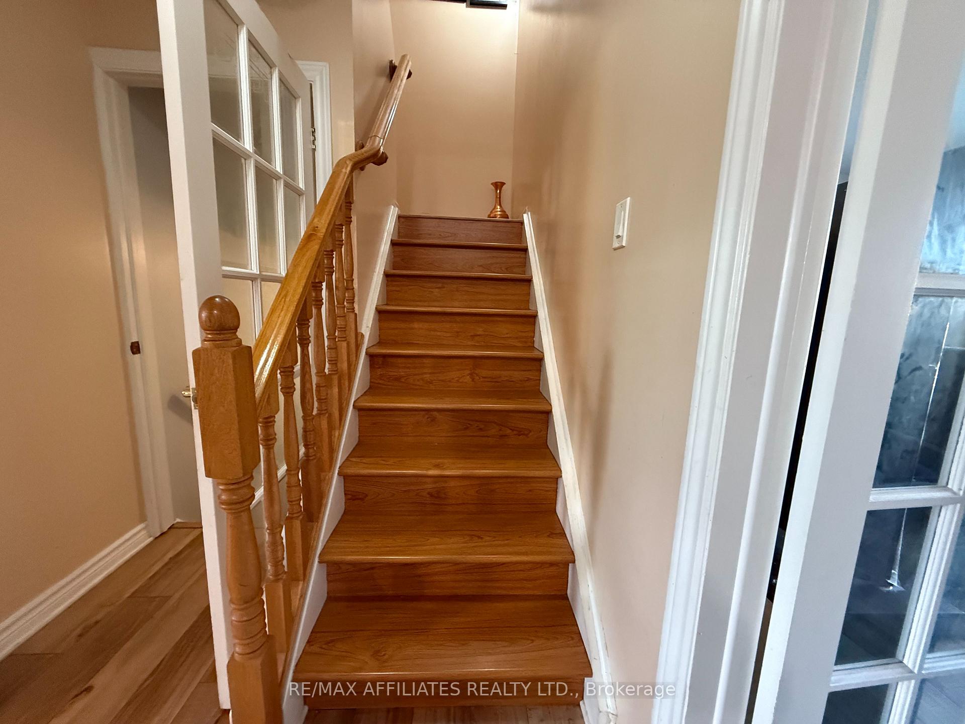 Photo 15 of 295 Pintail Terrace, Ottawa, Chatelaine Village — HOMEH