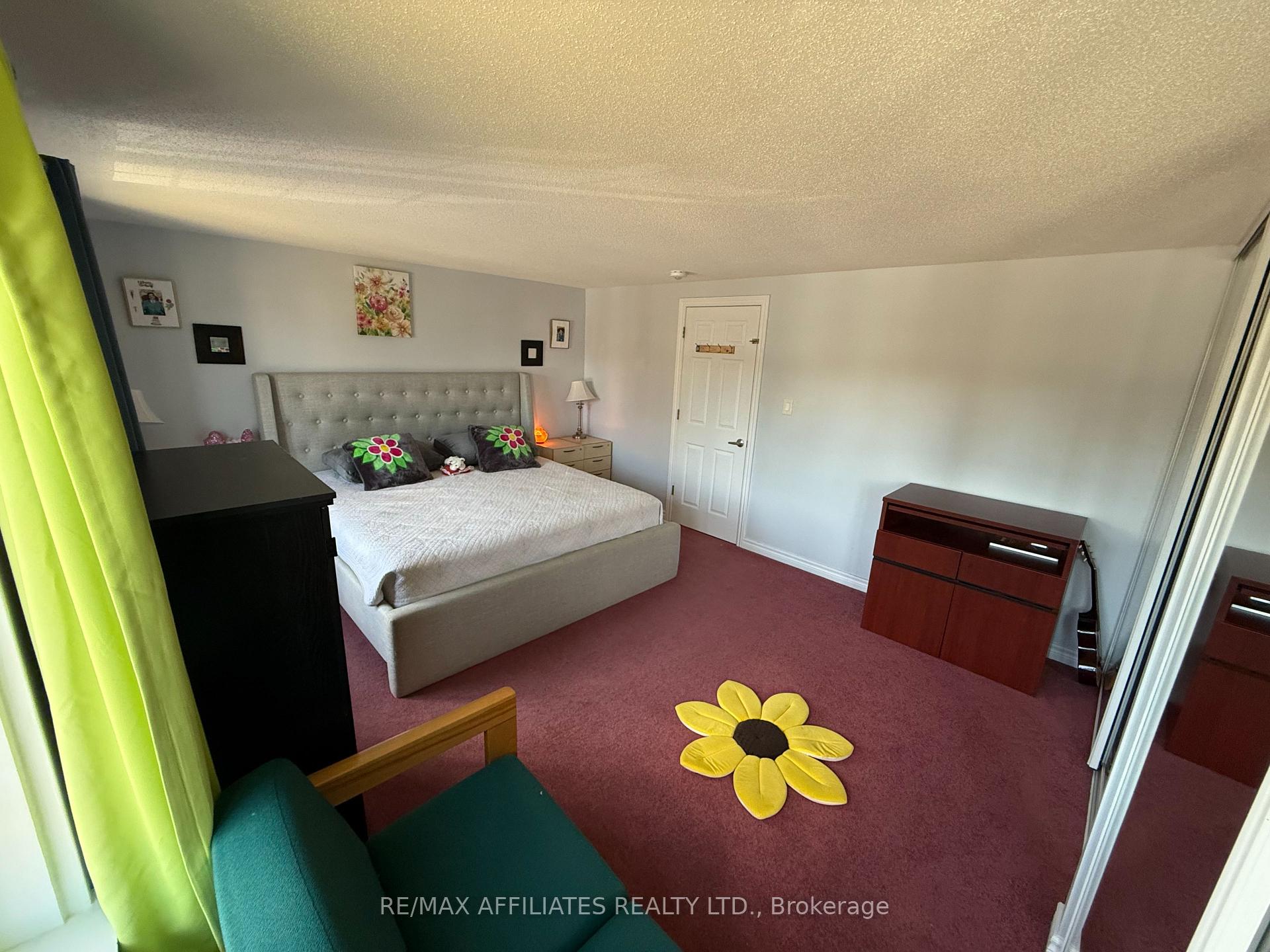 Photo 17 of 295 Pintail Terrace, Ottawa, Chatelaine Village — HOMEH