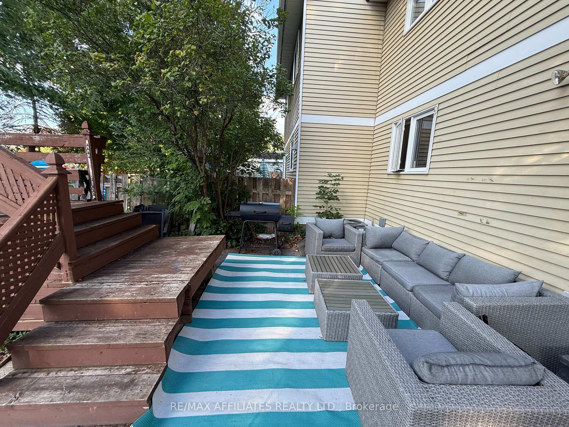 Photo 34 of 295 Pintail Terrace, Ottawa, Chatelaine Village — HOMEH