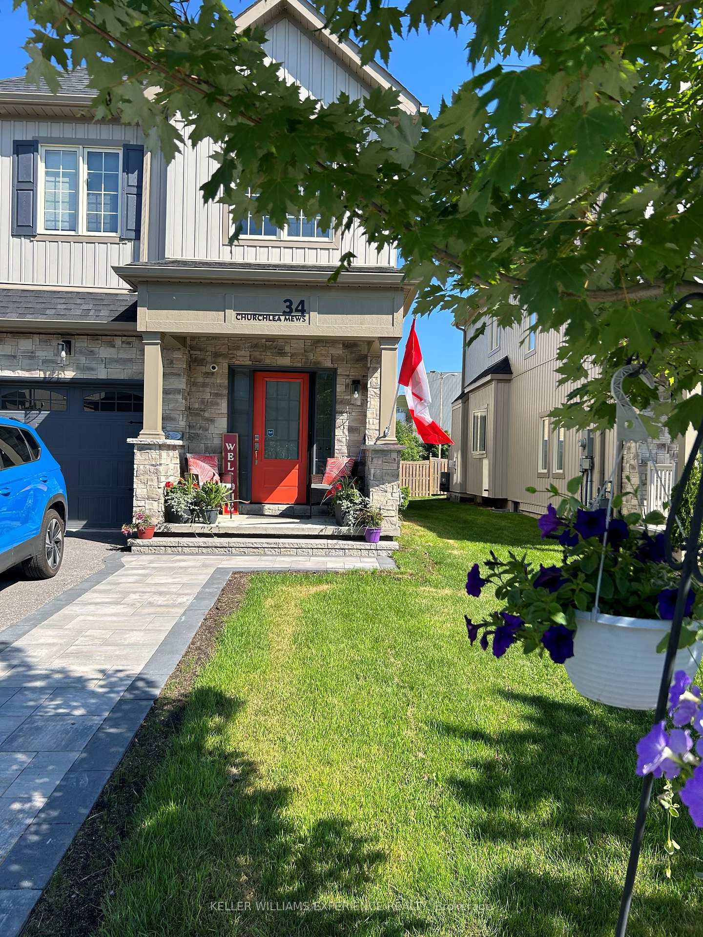 Photo 2 of 34 Churchlea Mews, Orillia — HOMEH