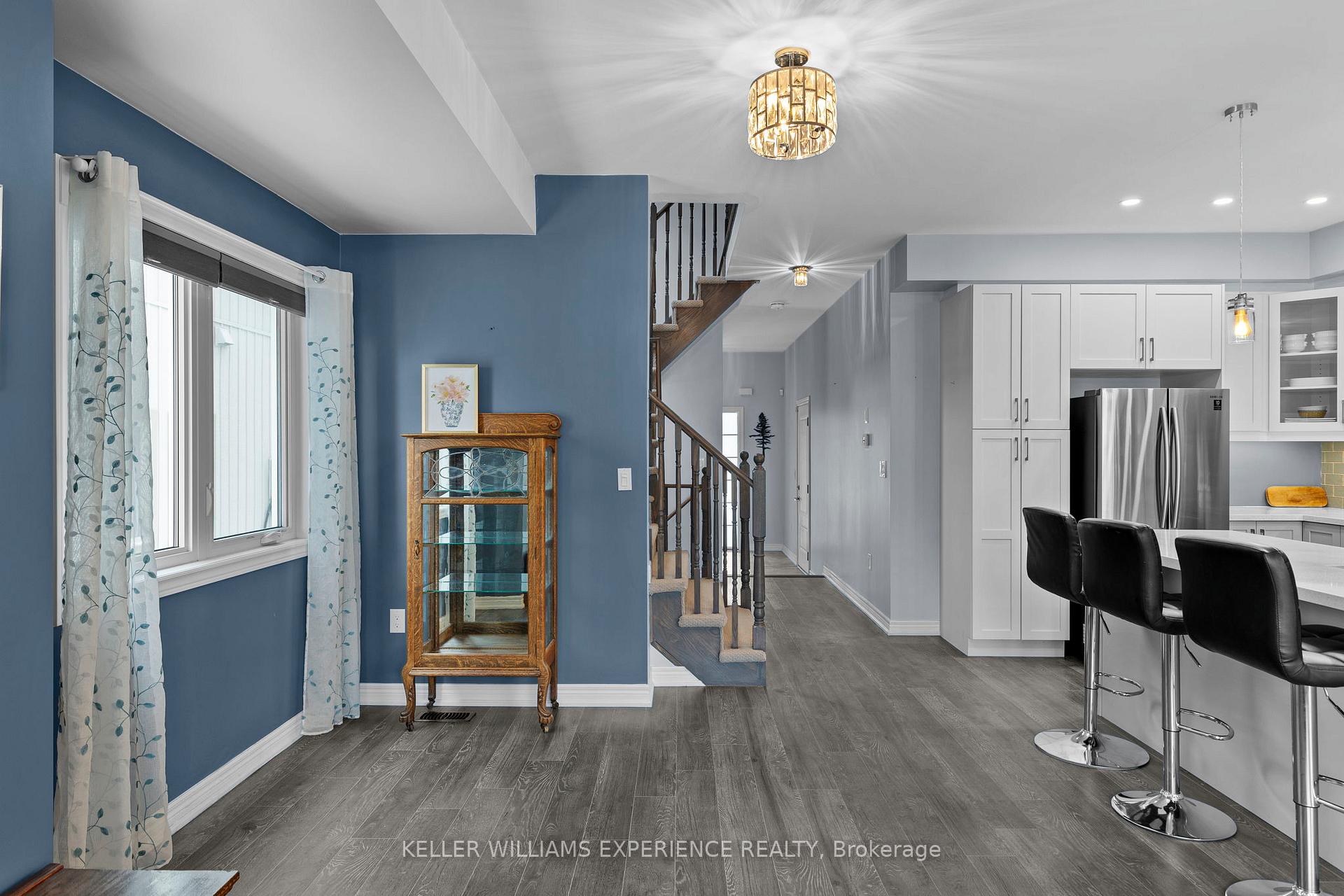 Photo 9 of 34 Churchlea Mews, Orillia — HOMEH