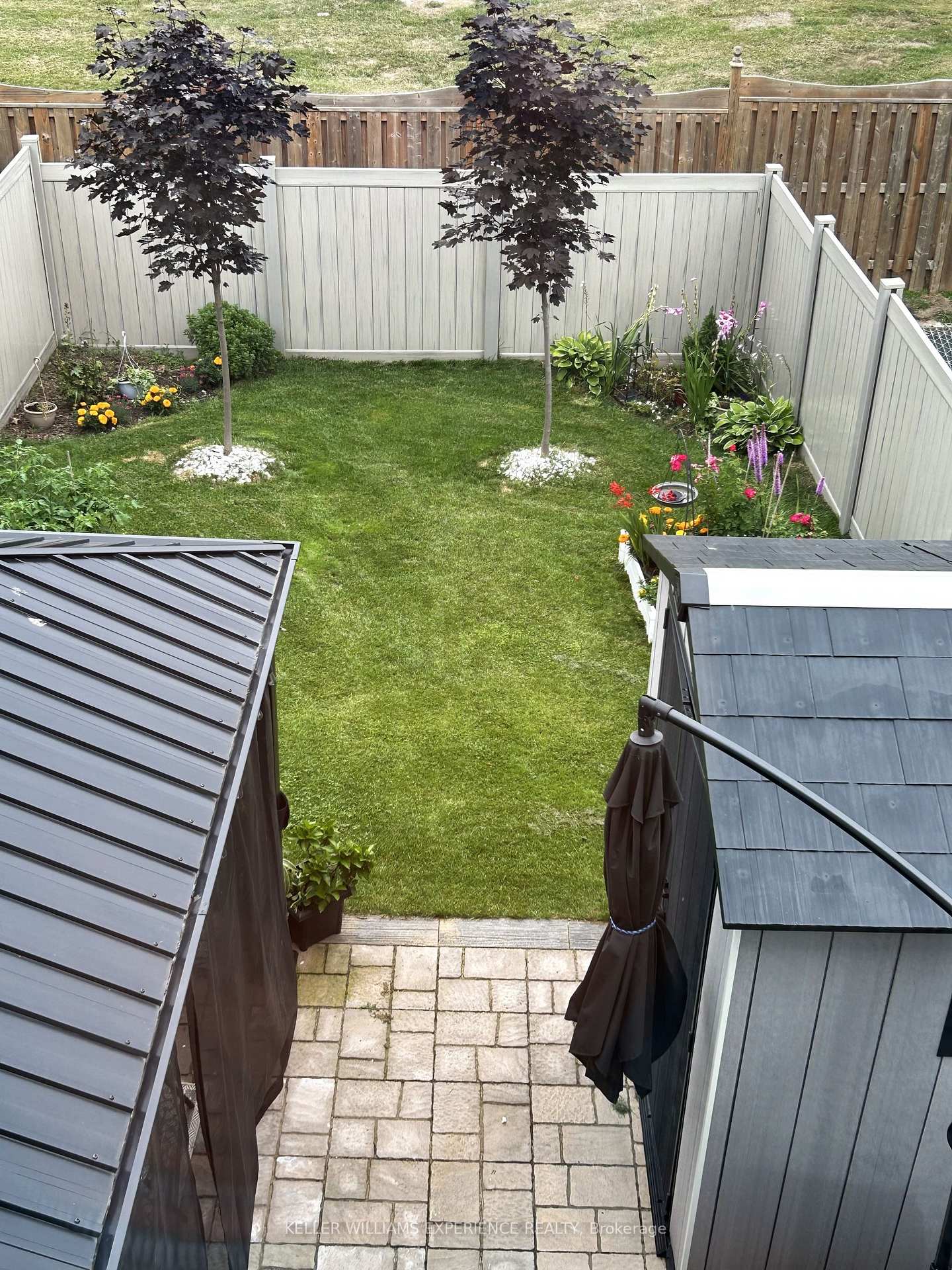 Photo 15 of 34 Churchlea Mews, Orillia — HOMEH