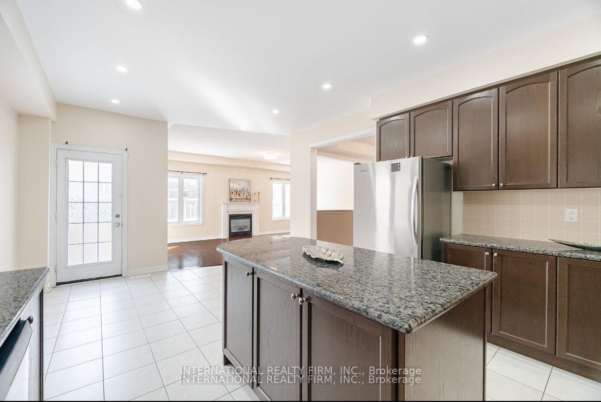 Photo 12 of 1272 Sim Place, Milton, Beaty — HOMEH