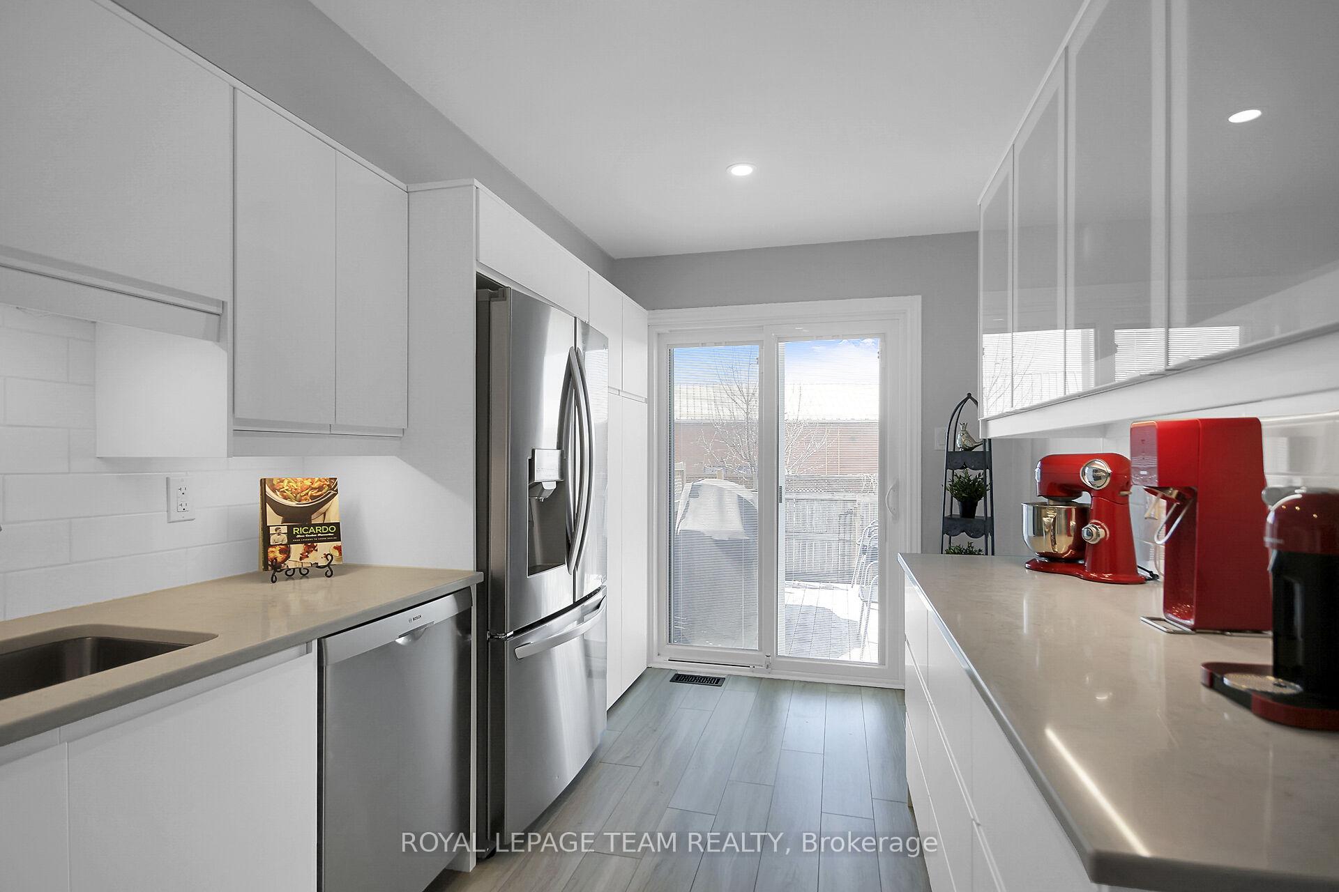 Photo 13 of 1594 Cedar Mills Road, Ottawa, Chateauneuf — HOMEH
