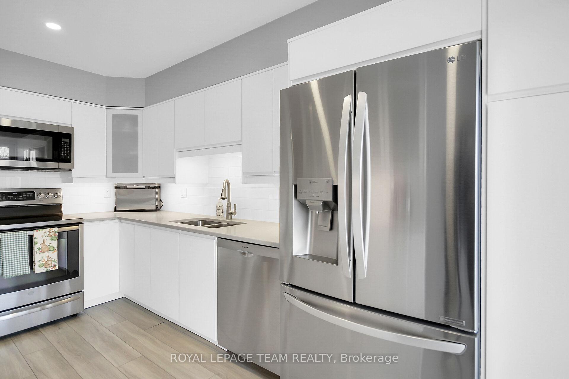 Photo 14 of 1594 Cedar Mills Road, Ottawa, Chateauneuf — HOMEH