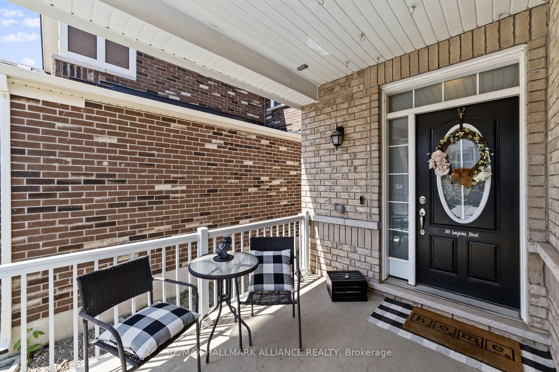 Photo 2 of 569 Langholm Street, Milton, Coates — HOMEH