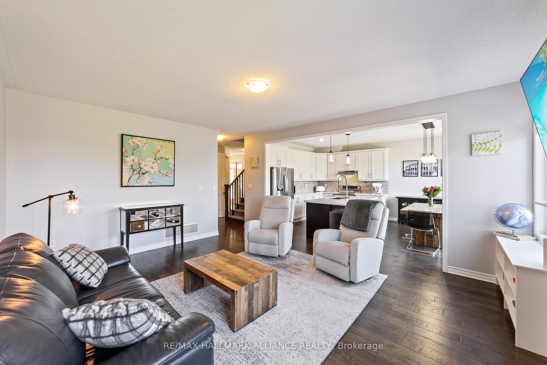 Photo 8 of 569 Langholm Street, Milton, Coates — HOMEH