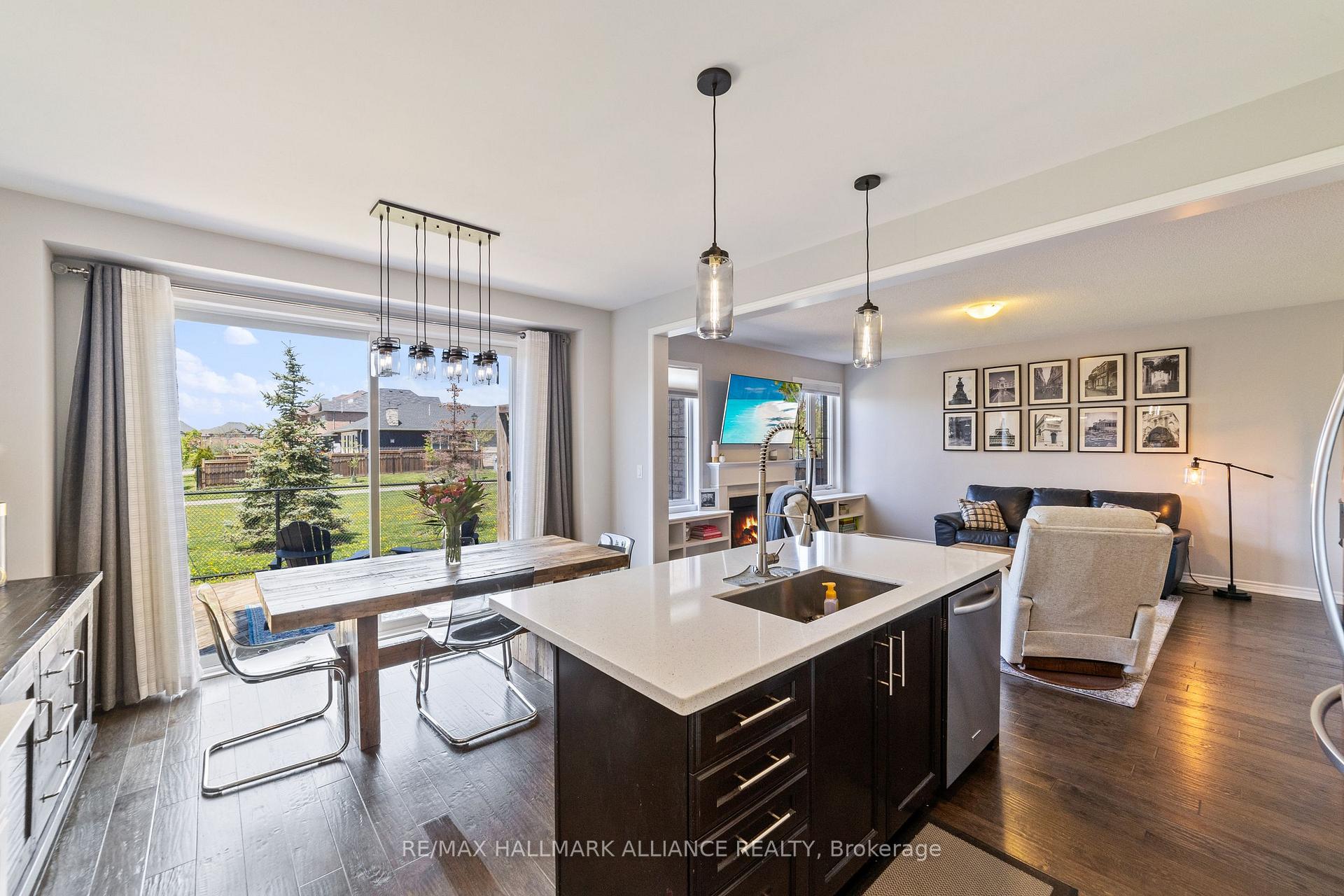 Photo 12 of 569 Langholm Street, Milton, Coates — HOMEH