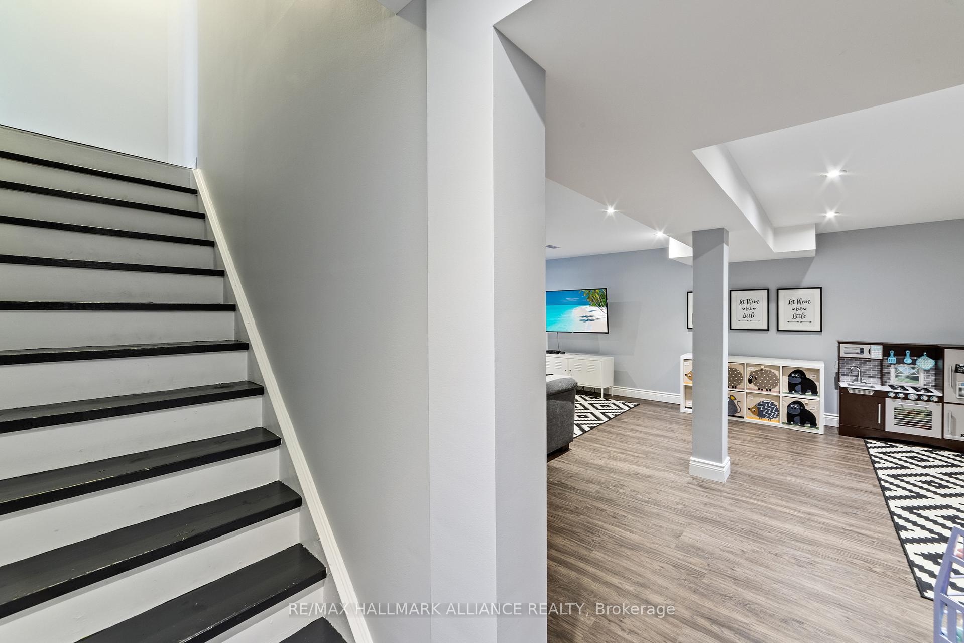 Photo 27 of 569 Langholm Street, Milton, Coates — HOMEH