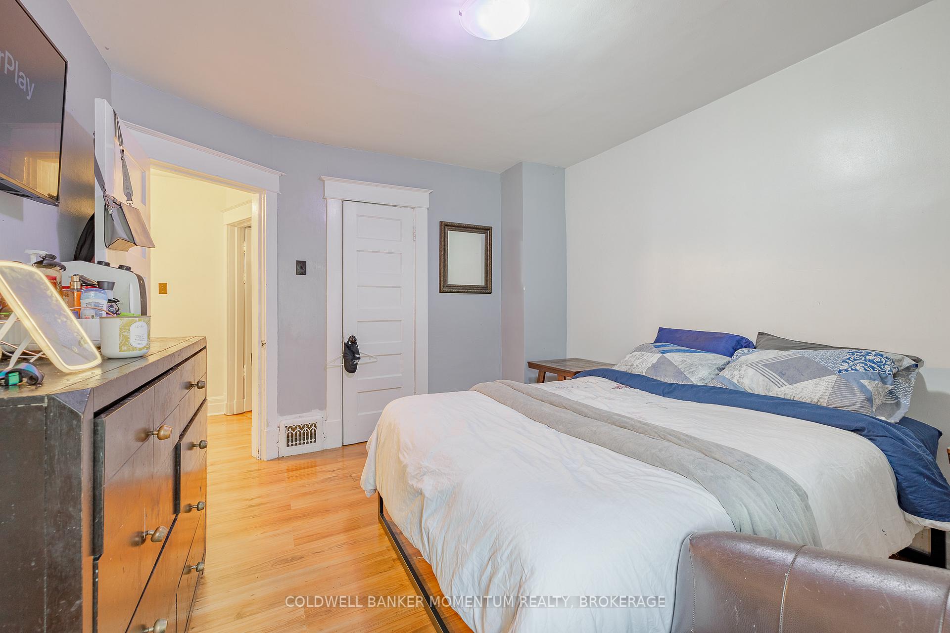 Photo 27 of 4759 Epworth Circle, Niagara Falls, Downtown — HOMEH