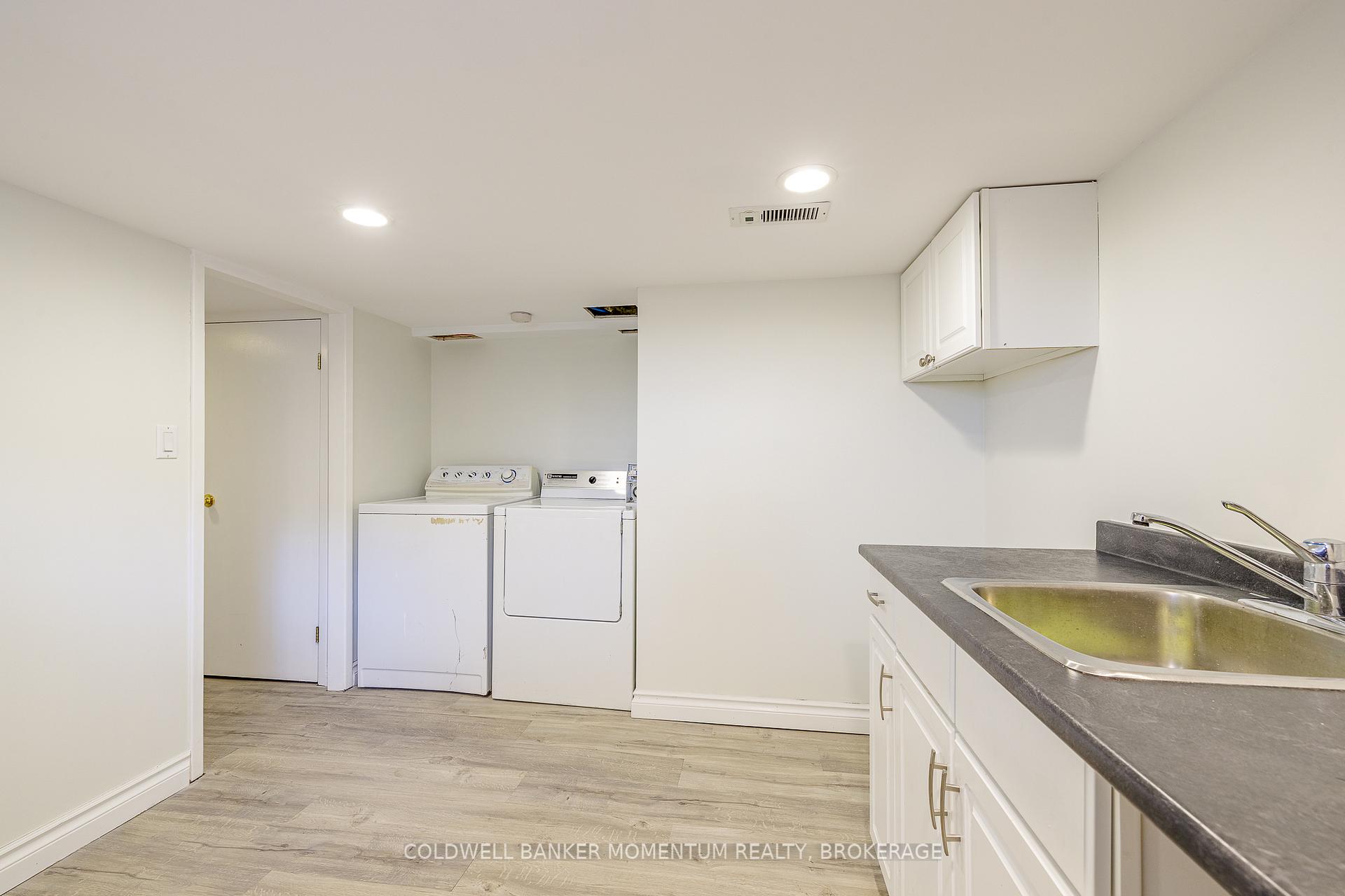 Photo 30 of 4759 Epworth Circle, Niagara Falls, Downtown — HOMEH