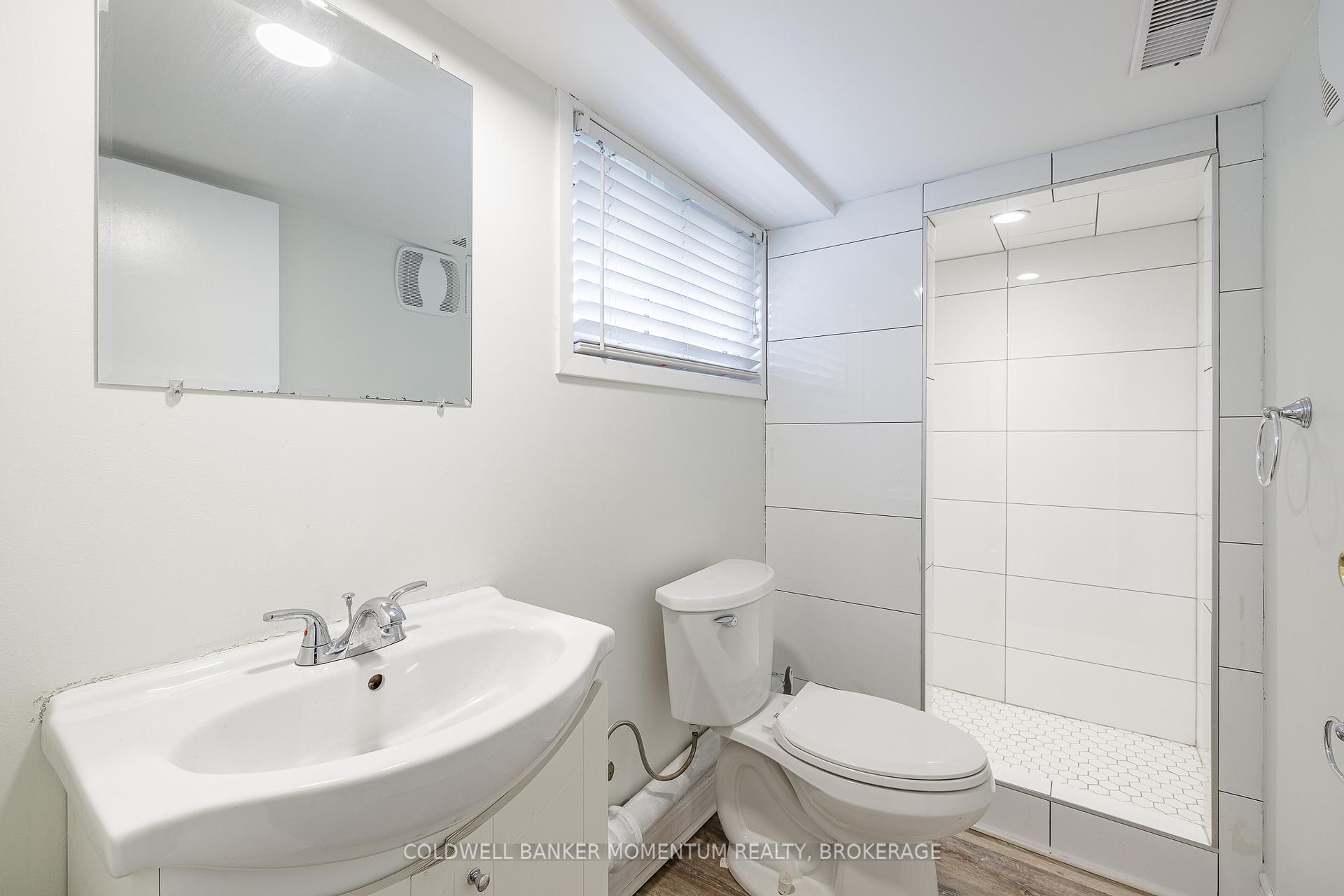 Photo 33 of 4759 Epworth Circle, Niagara Falls, Downtown — HOMEH