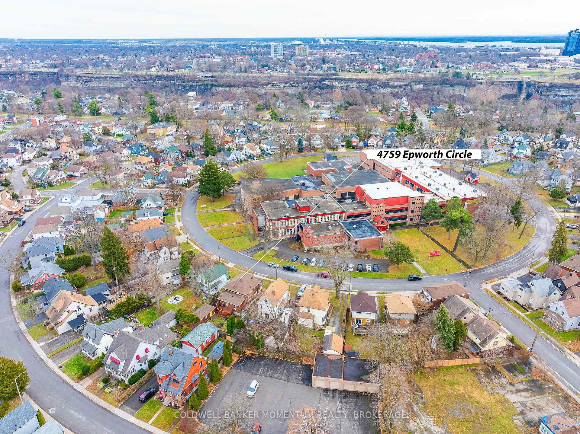 Photo 43 of 4759 Epworth Circle, Niagara Falls, Downtown — HOMEH
