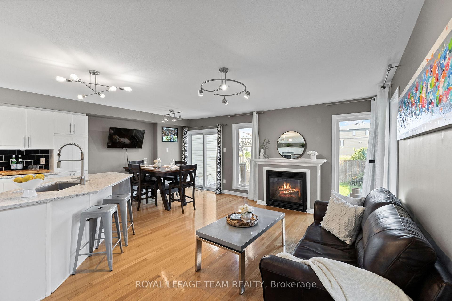 Photo 10 of 1879 Arrowgrass Way, Ottawa, Notting Hill/Summerside — HOMEH