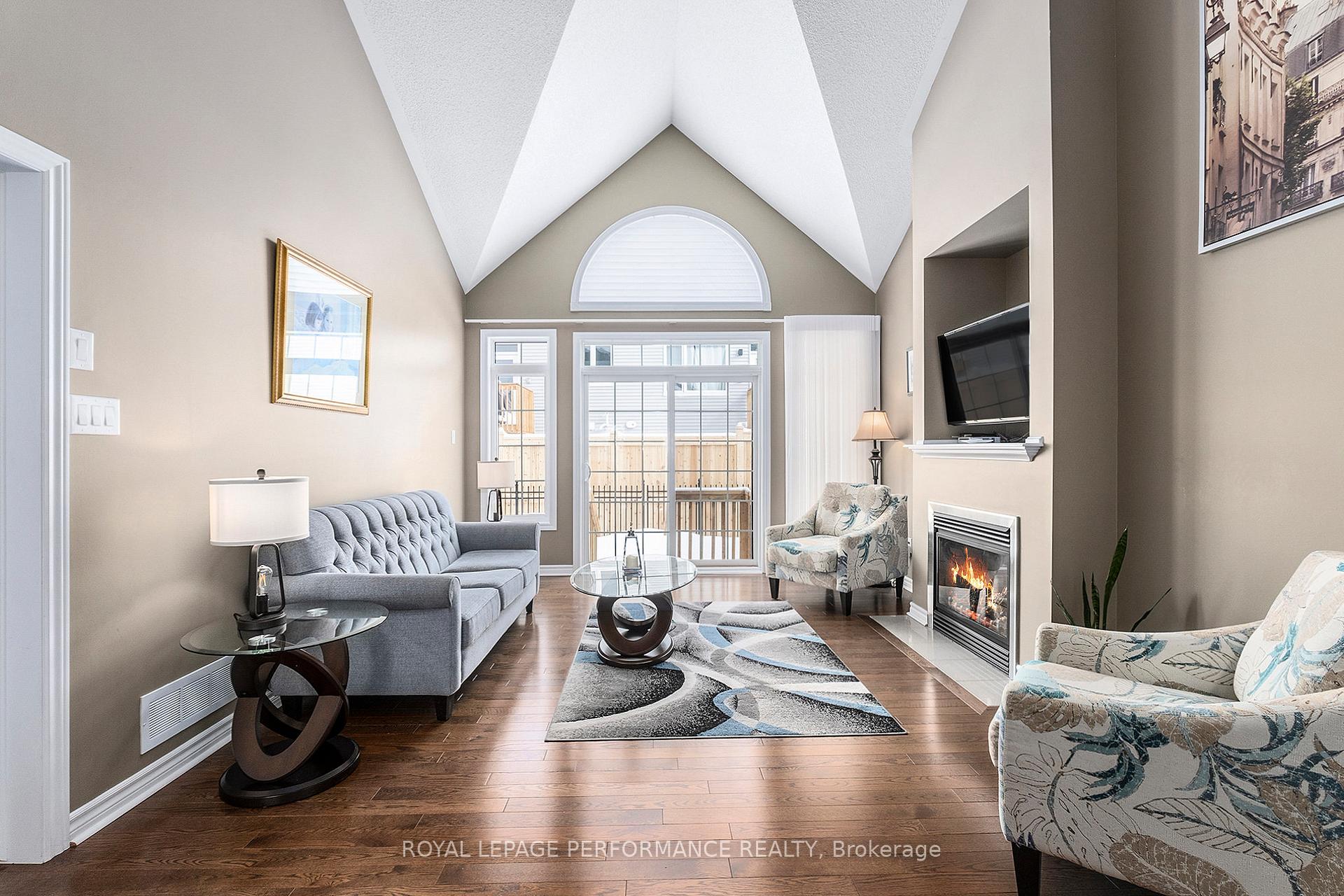 Photo 13 of 658 Percifor Way, Ottawa, Mer Bleue/Bradley Estates/Anderson Park — HOMEH