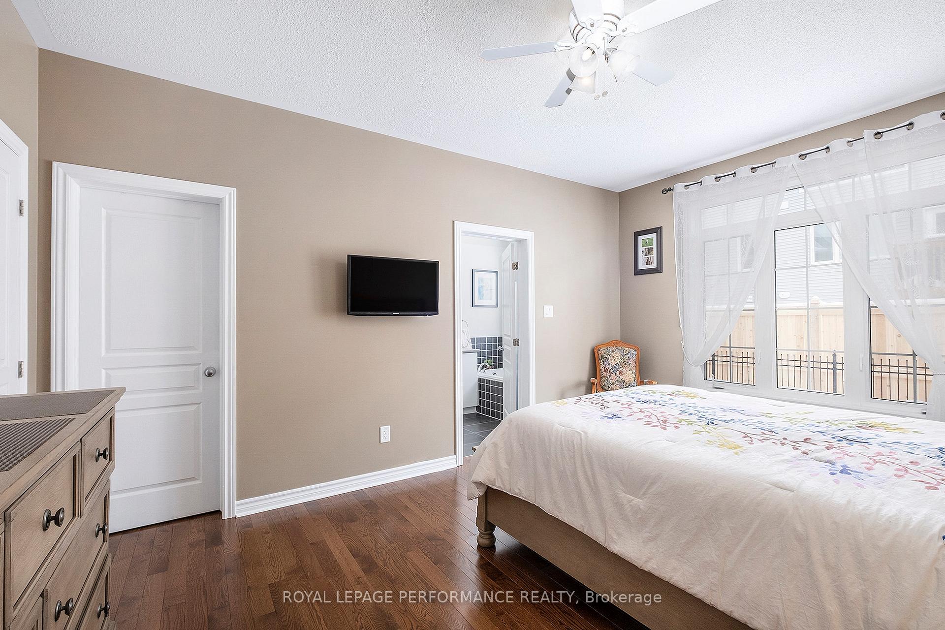 Photo 17 of 658 Percifor Way, Ottawa, Mer Bleue/Bradley Estates/Anderson Park — HOMEH