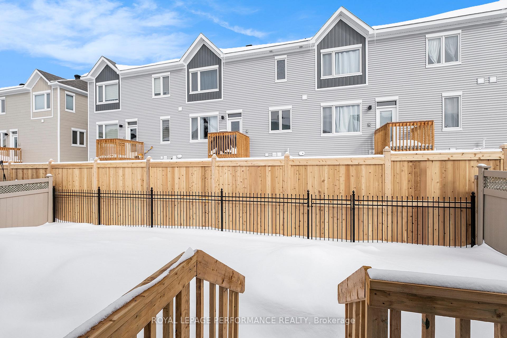 Photo 33 of 658 Percifor Way, Ottawa, Mer Bleue/Bradley Estates/Anderson Park — HOMEH