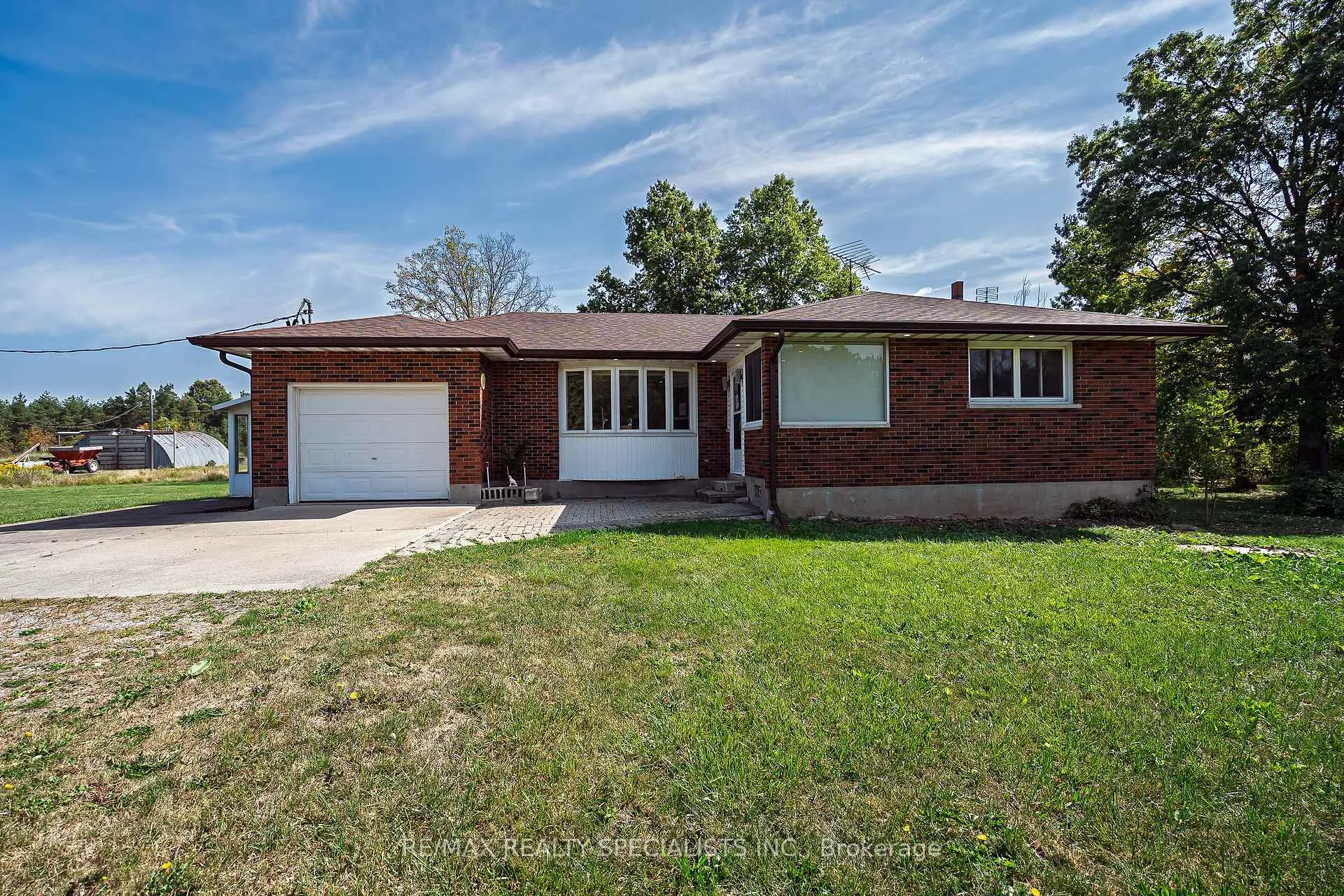 Photo 5 of 11134 Willodell Road, Niagara Falls, Lyons Creek — HOMEH