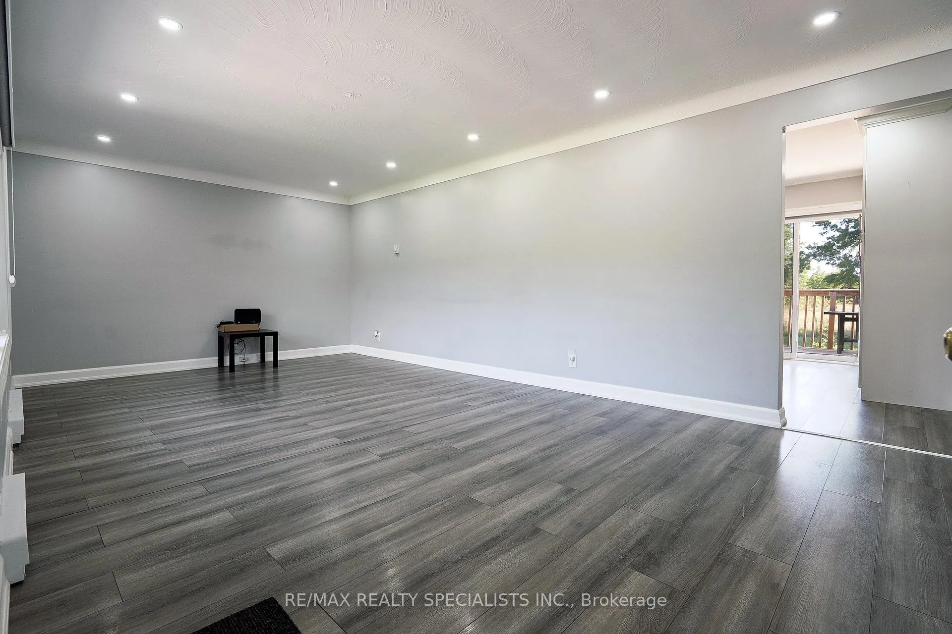 Photo 8 of 11134 Willodell Road, Niagara Falls, Lyons Creek — HOMEH
