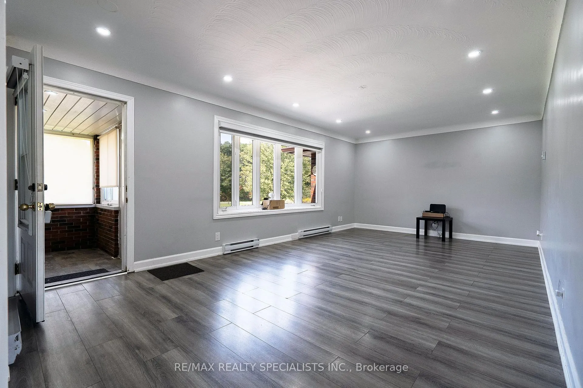 Photo 9 of 11134 Willodell Road, Niagara Falls, Lyons Creek — HOMEH