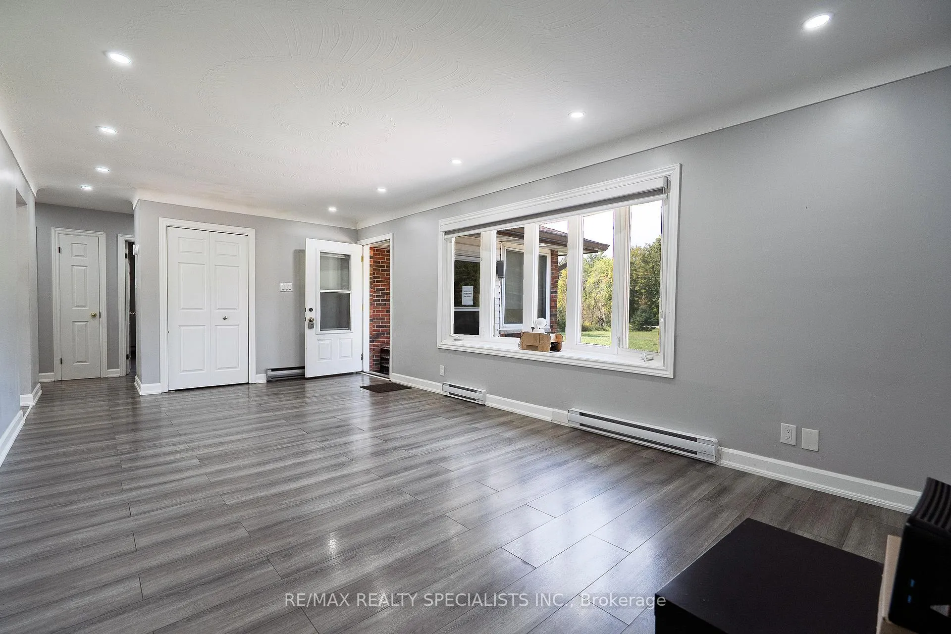 Photo 10 of 11134 Willodell Road, Niagara Falls, Lyons Creek — HOMEH