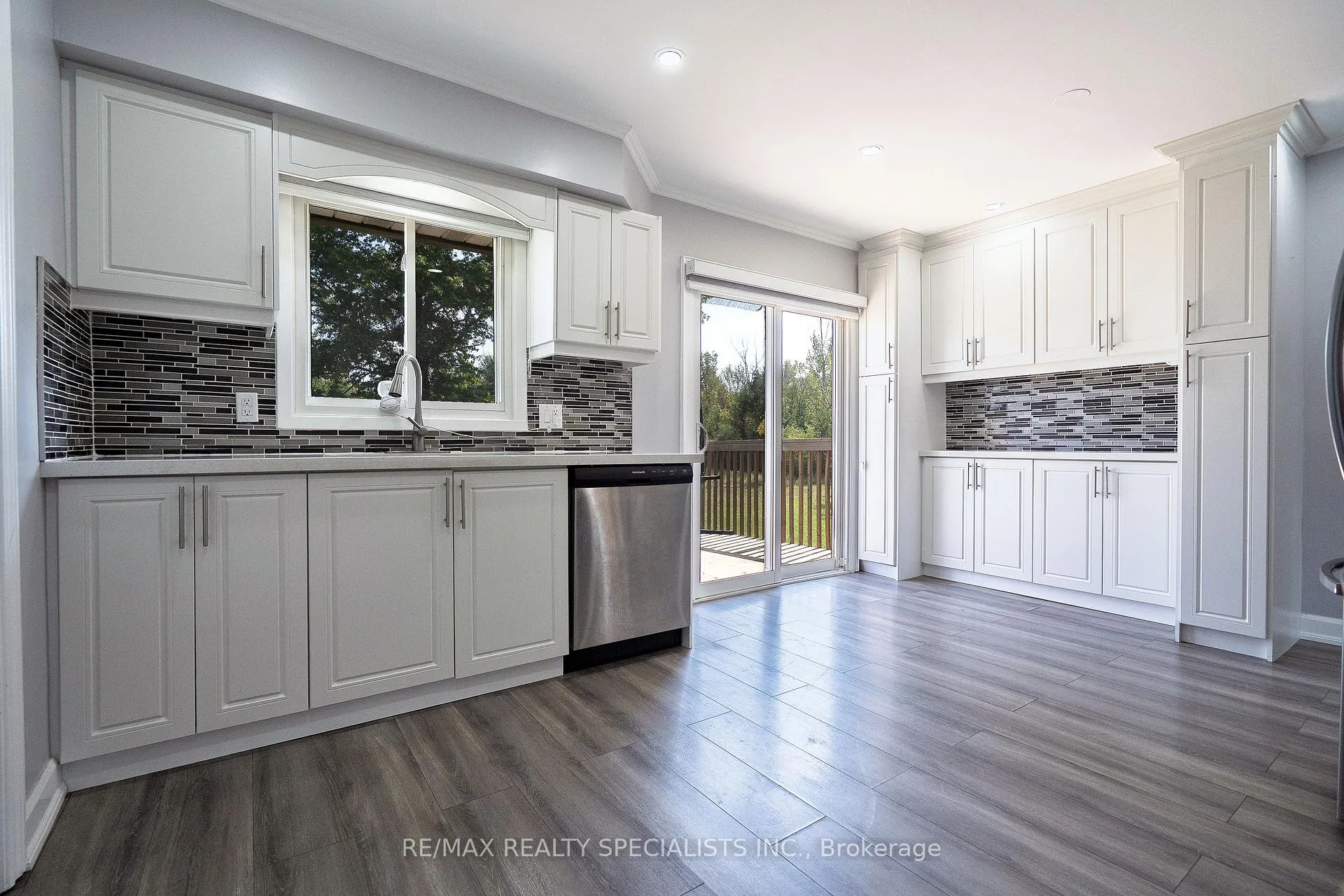 Photo 22 of 11134 Willodell Road, Niagara Falls, Lyons Creek — HOMEH