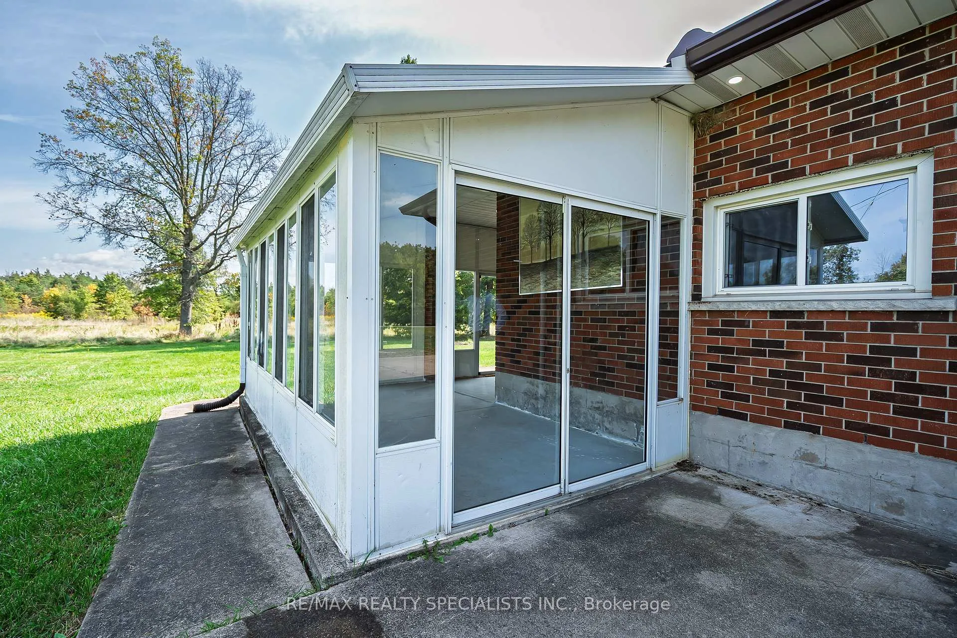 Photo 34 of 11134 Willodell Road, Niagara Falls, Lyons Creek — HOMEH