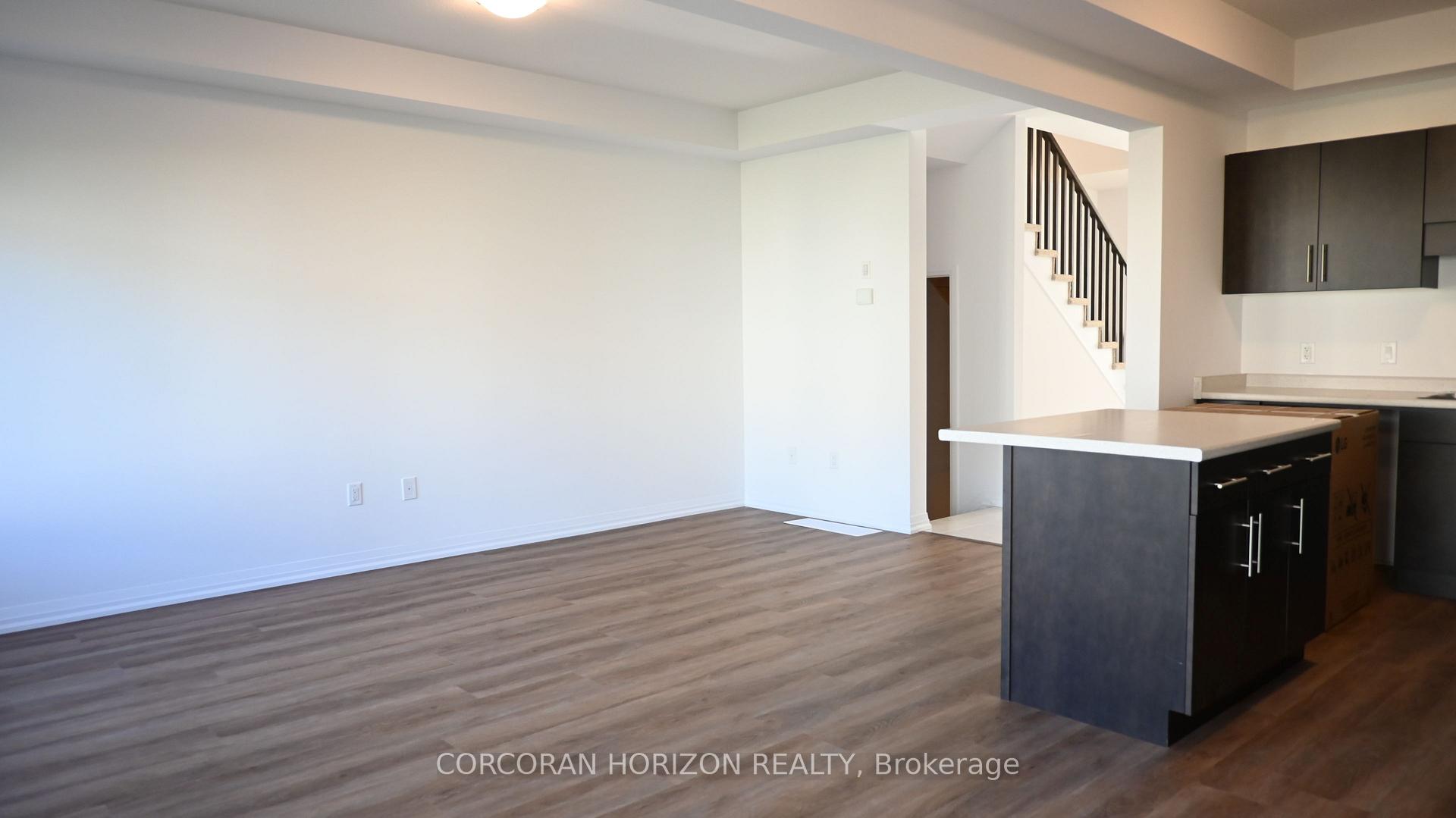 Photo 3 of 101 Acacia Road S, Pelham, Fonthill — HOMEH