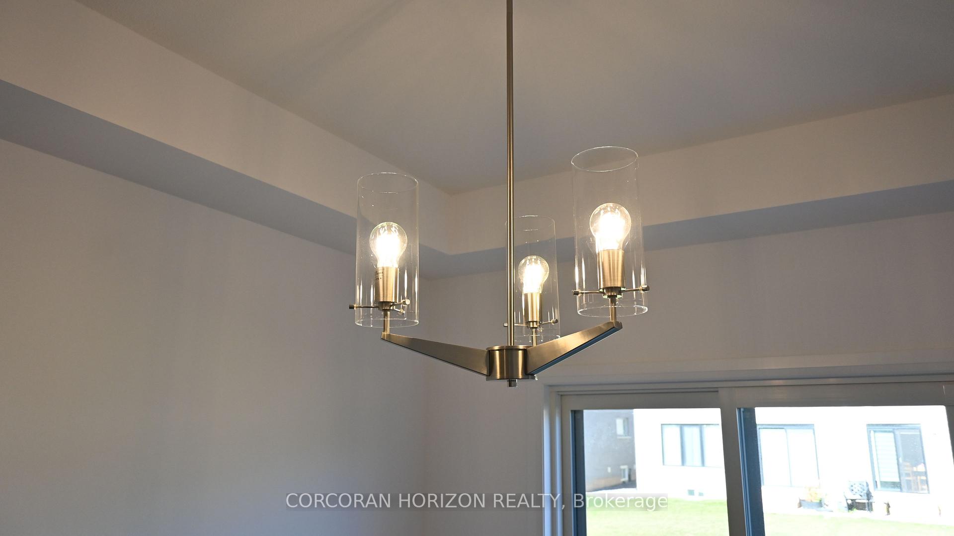 Photo 5 of 101 Acacia Road S, Pelham, Fonthill — HOMEH