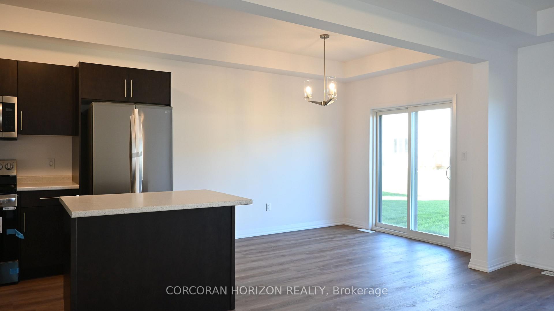 Photo 6 of 101 Acacia Road S, Pelham, Fonthill — HOMEH