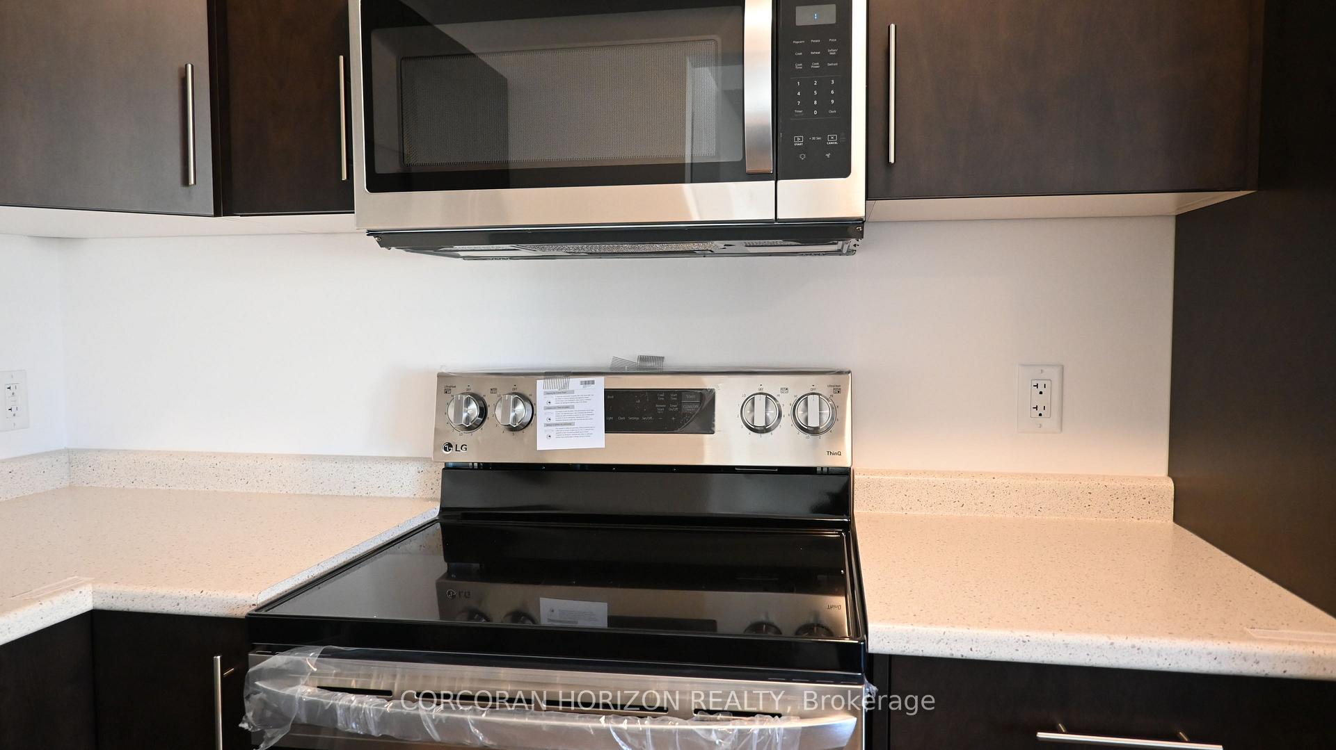 Photo 8 of 101 Acacia Road S, Pelham, Fonthill — HOMEH