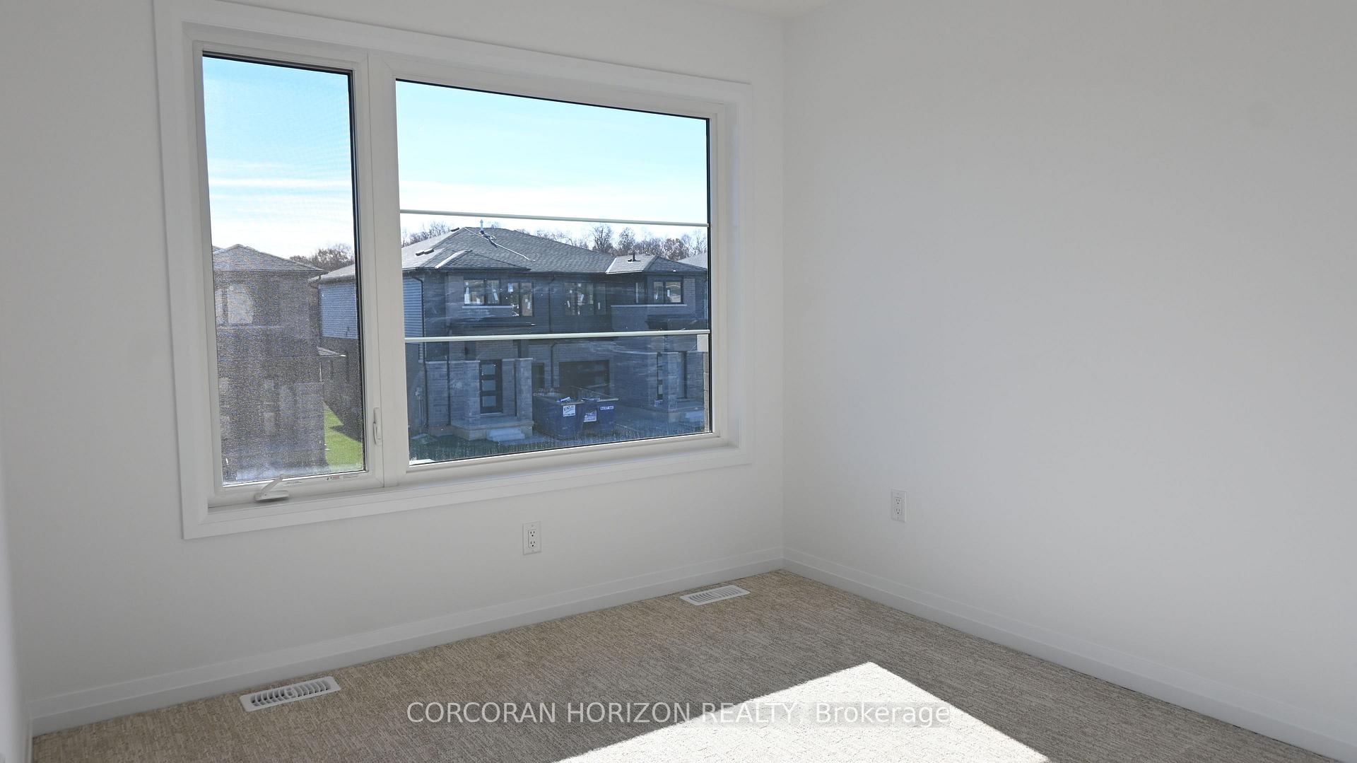 Photo 11 of 101 Acacia Road S, Pelham, Fonthill — HOMEH