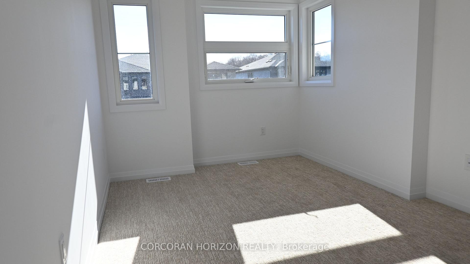 Photo 12 of 101 Acacia Road S, Pelham, Fonthill — HOMEH