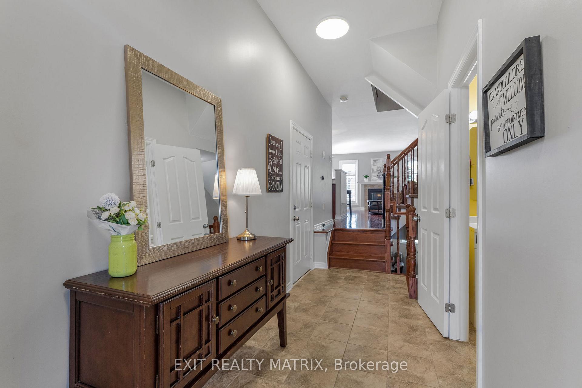 Photo 4 of 1836 Arrowgrass Way, Ottawa, Notting Hill/Summerside — HOMEH