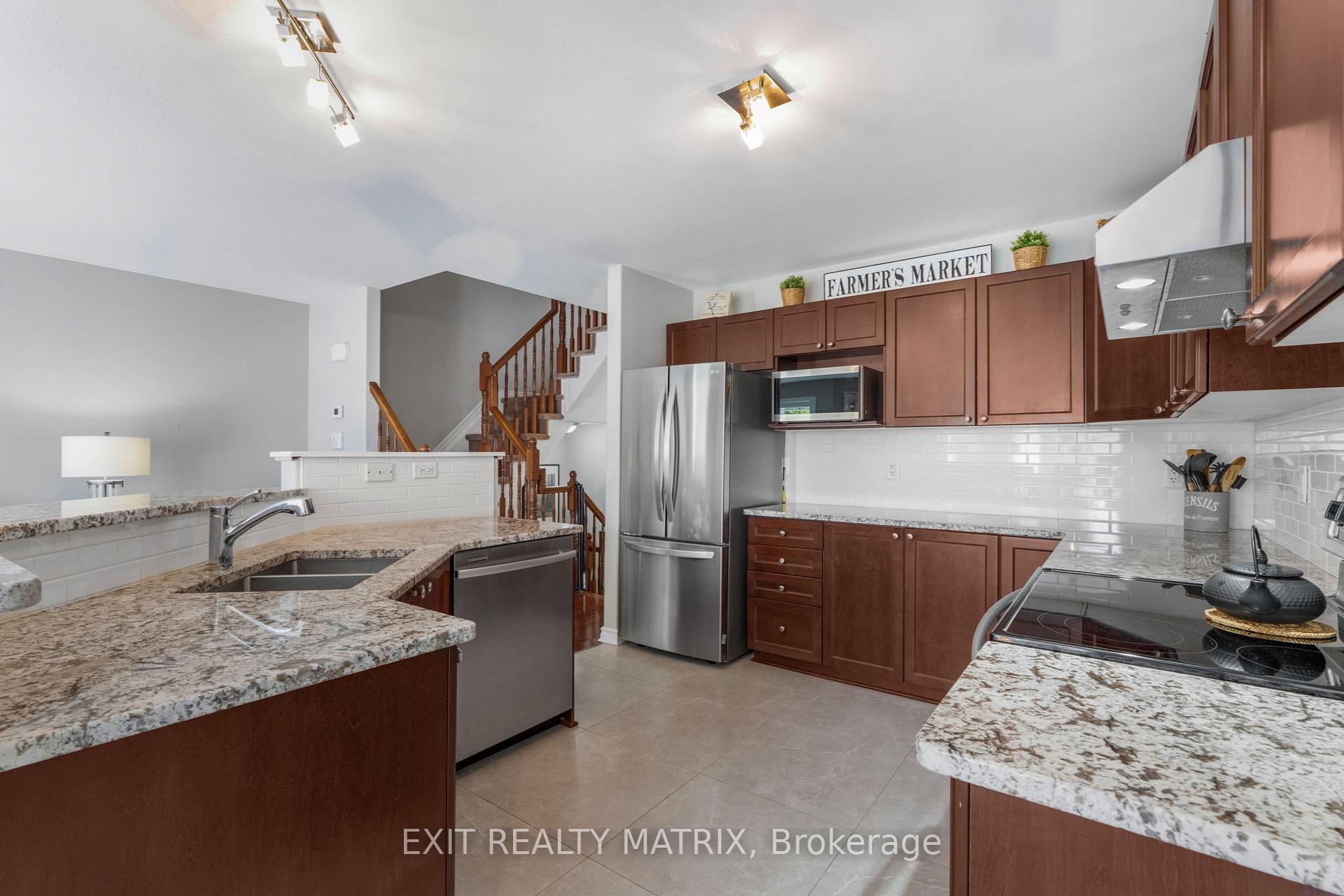 Photo 11 of 1836 Arrowgrass Way, Ottawa, Notting Hill/Summerside — HOMEH