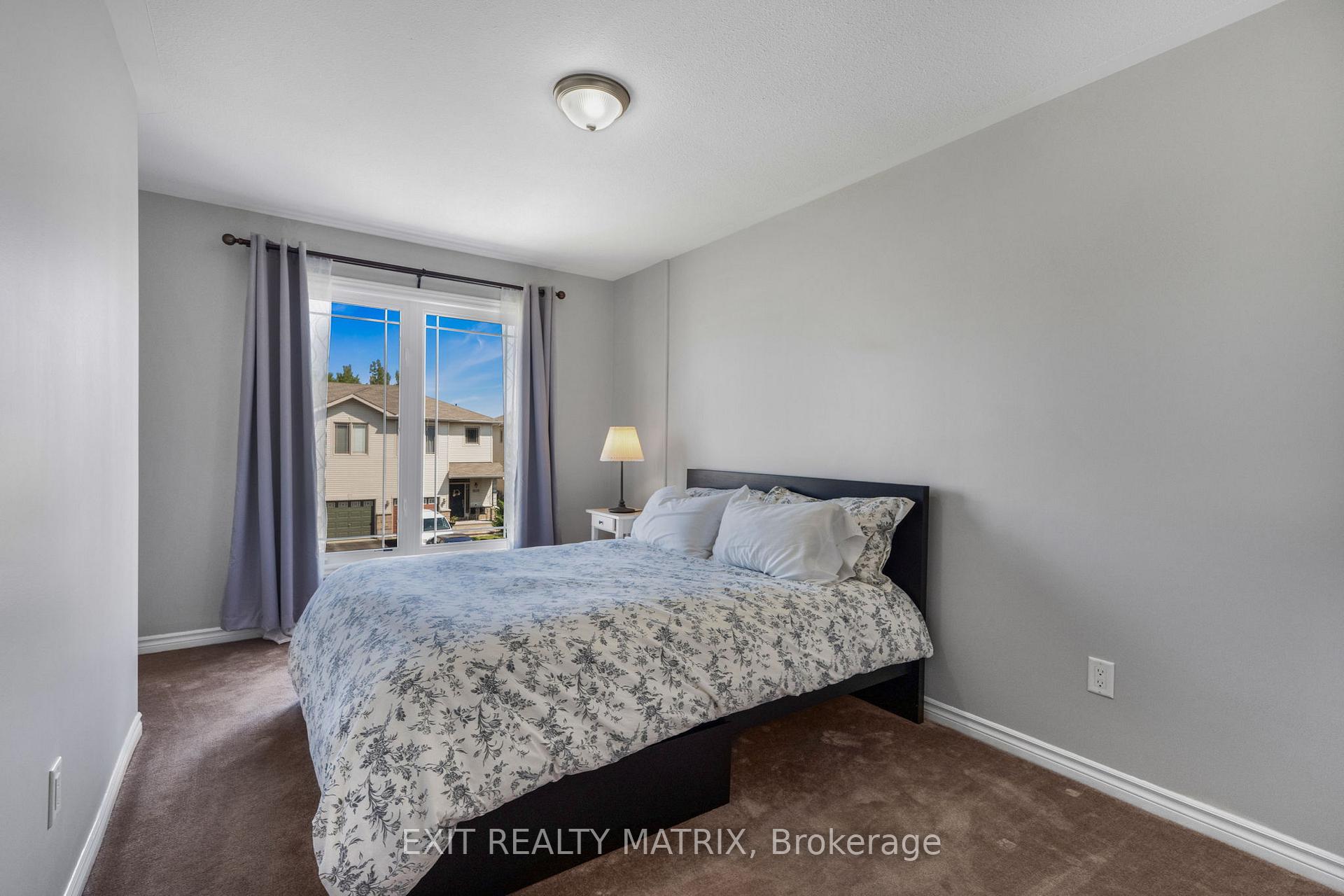 Photo 15 of 1836 Arrowgrass Way, Ottawa, Notting Hill/Summerside — HOMEH